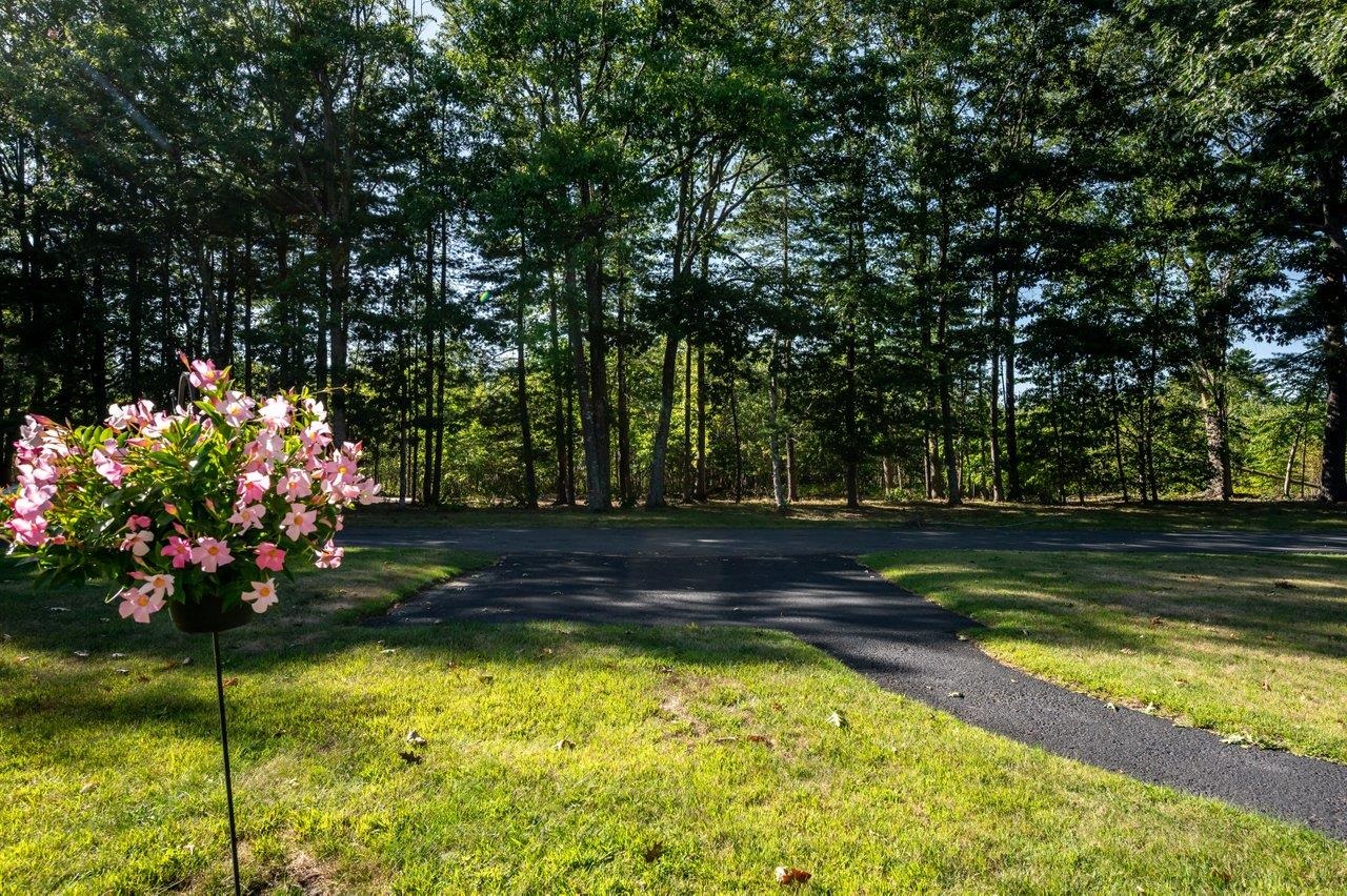 21 Oak Drive Property Photo 13