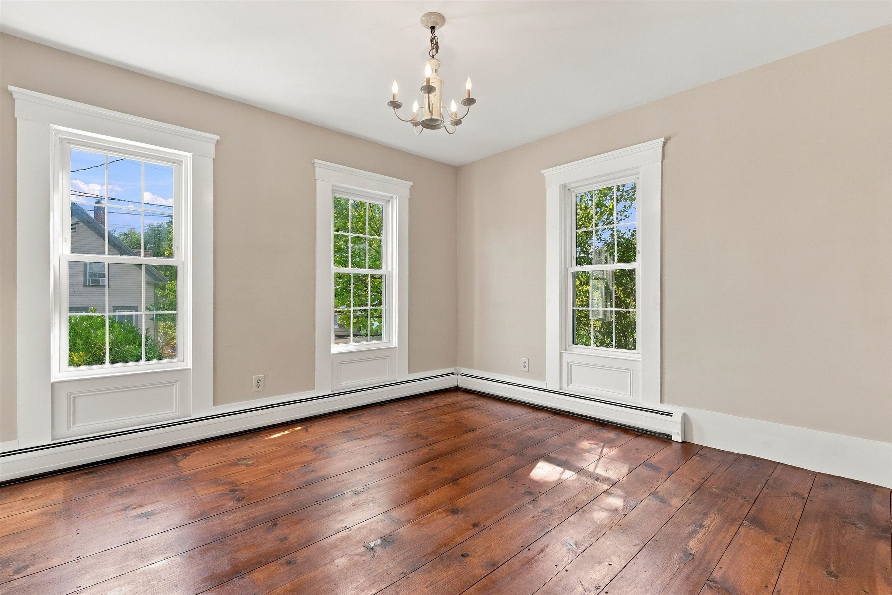 45 Rumford Street Property Photo 9