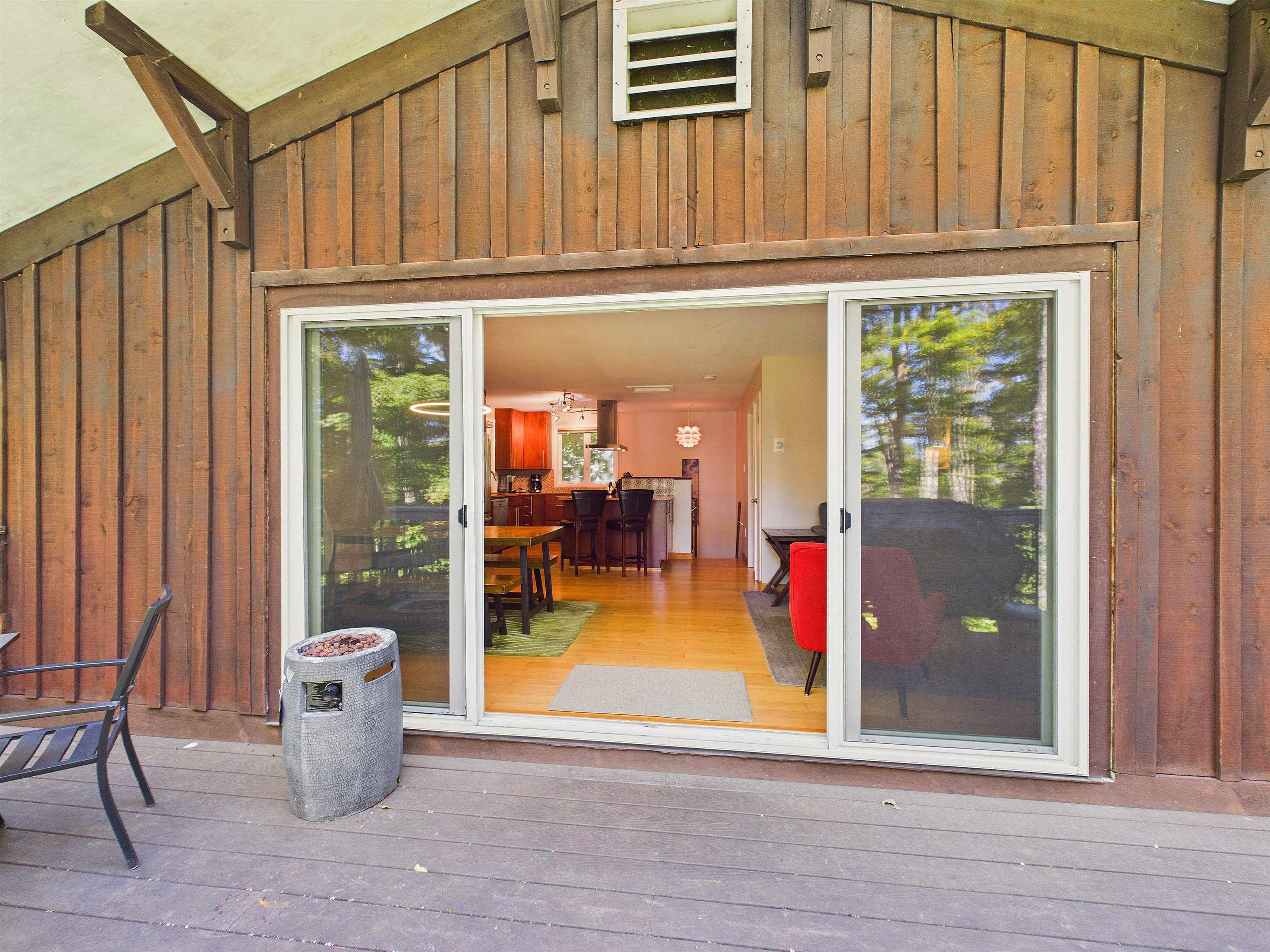 293 Tanglewood Drive Property Photo 8