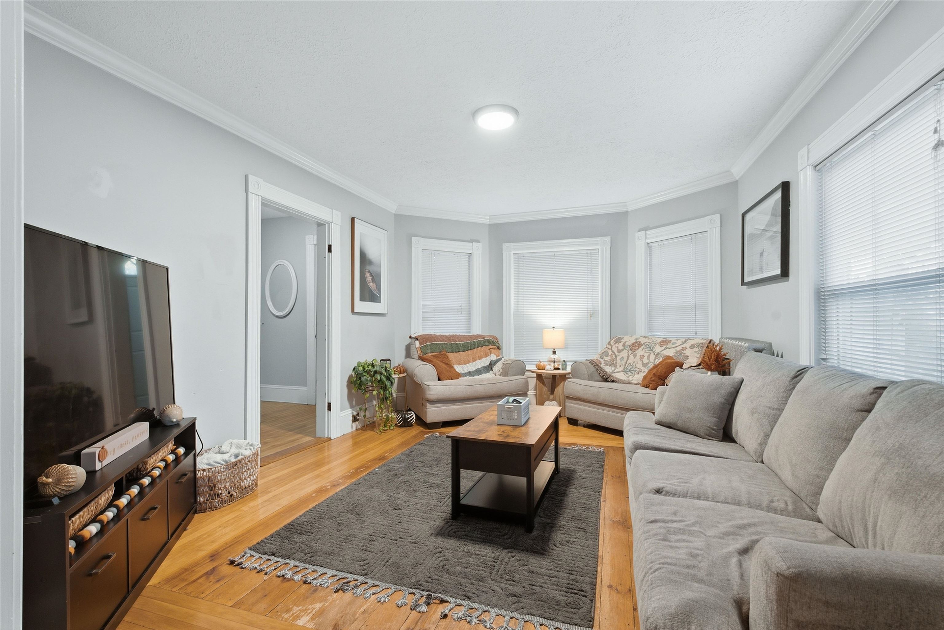 577-581 South Beech Street Property Photo 7