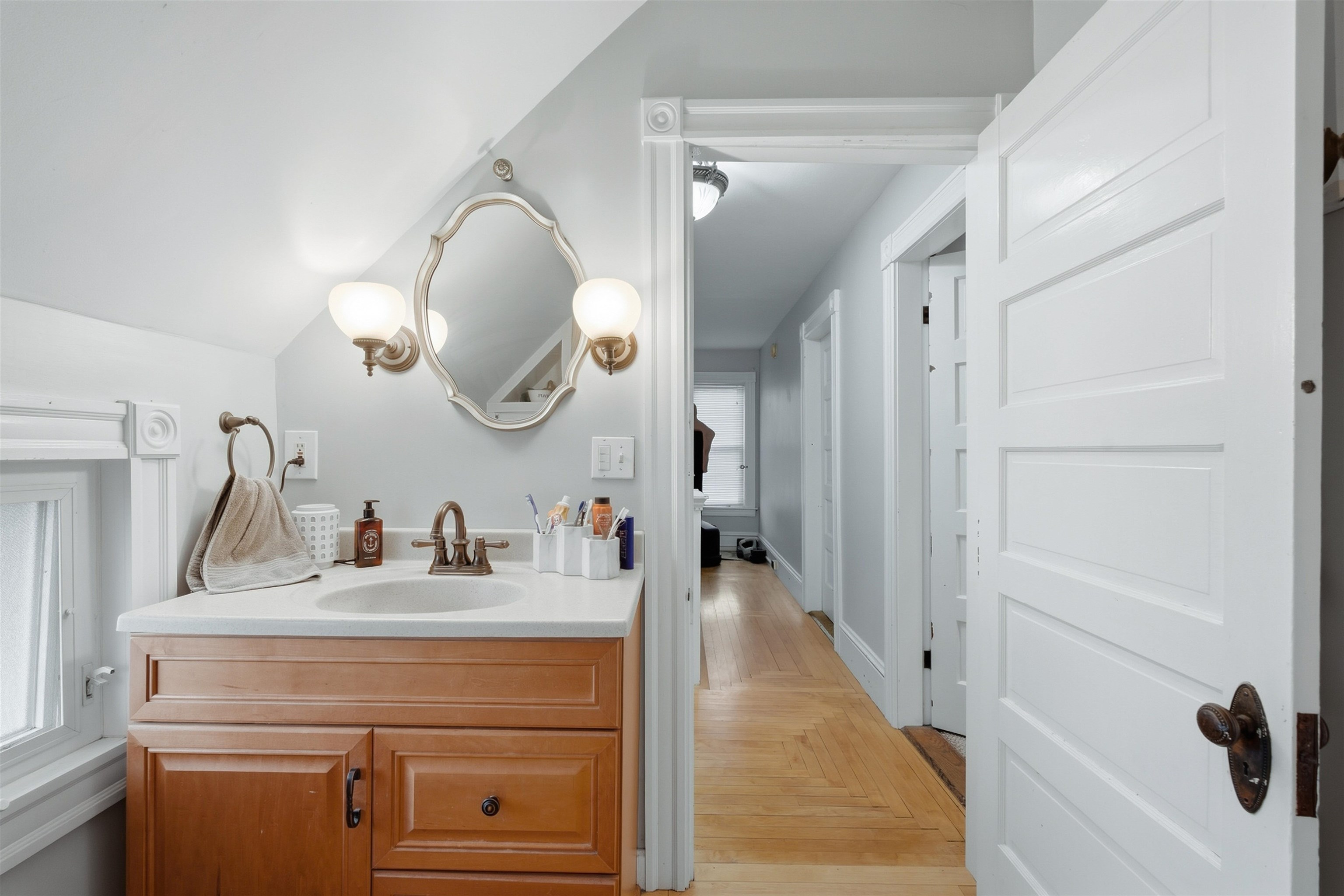 577-581 South Beech Street Property Photo 10