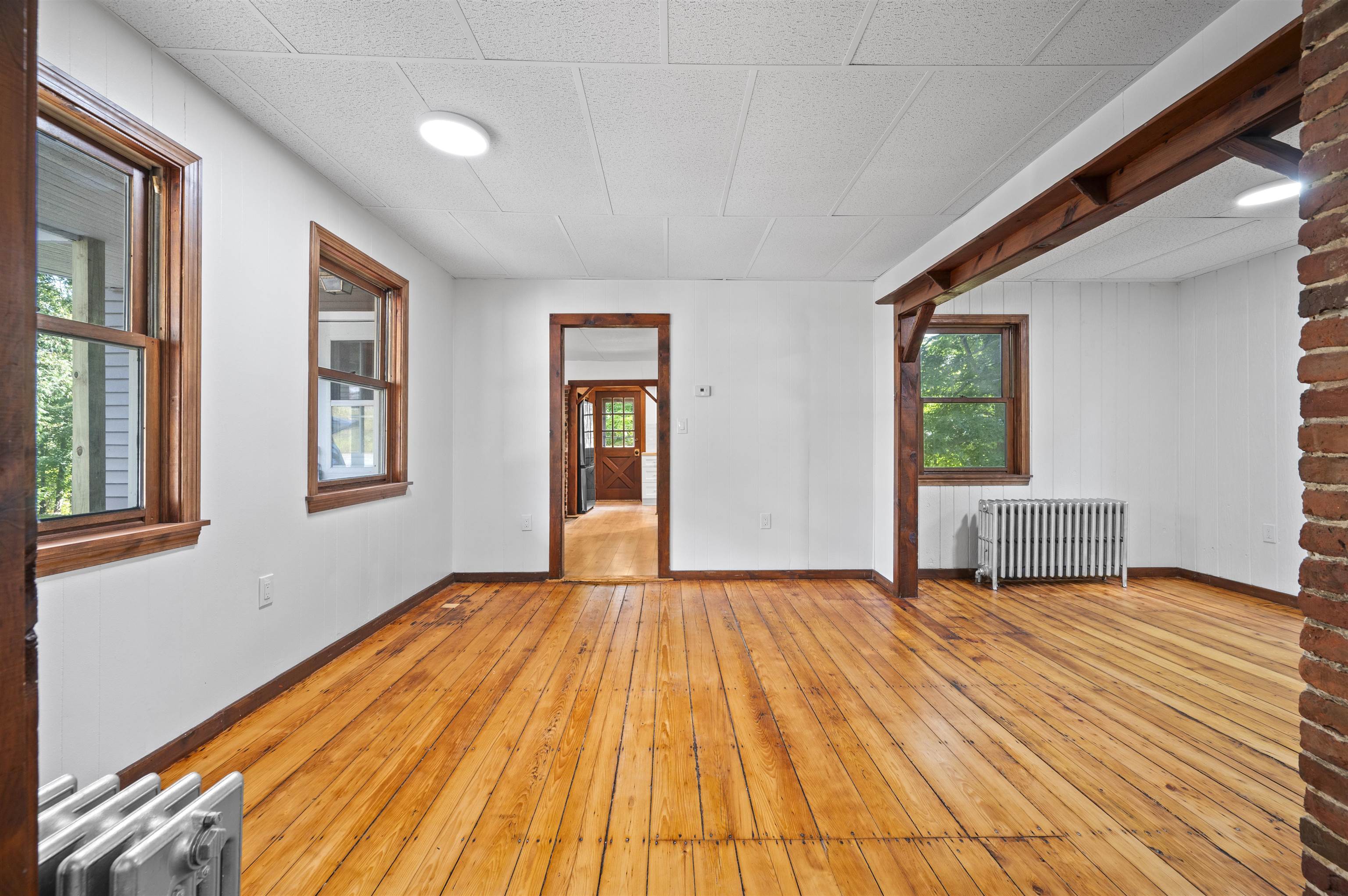 675 Central Street Property Photo 9