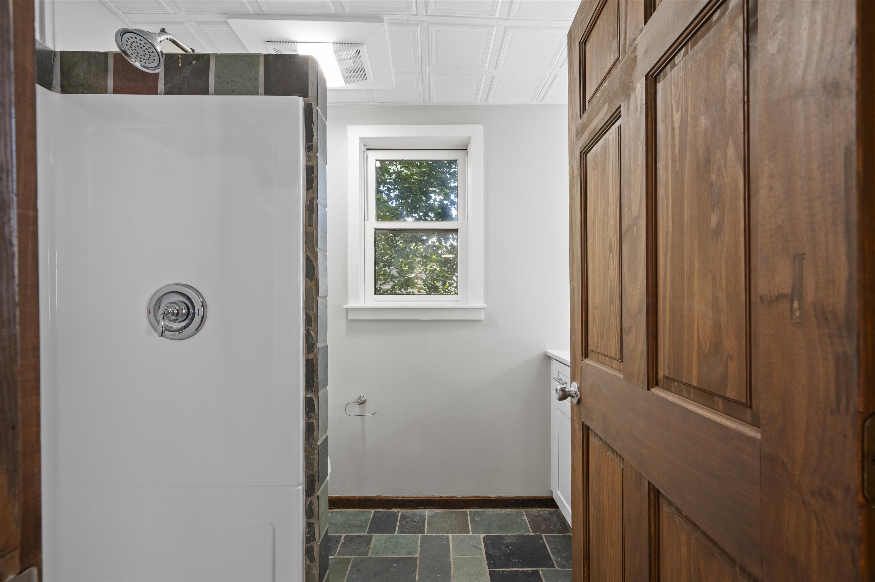 675 Central Street Property Photo 15