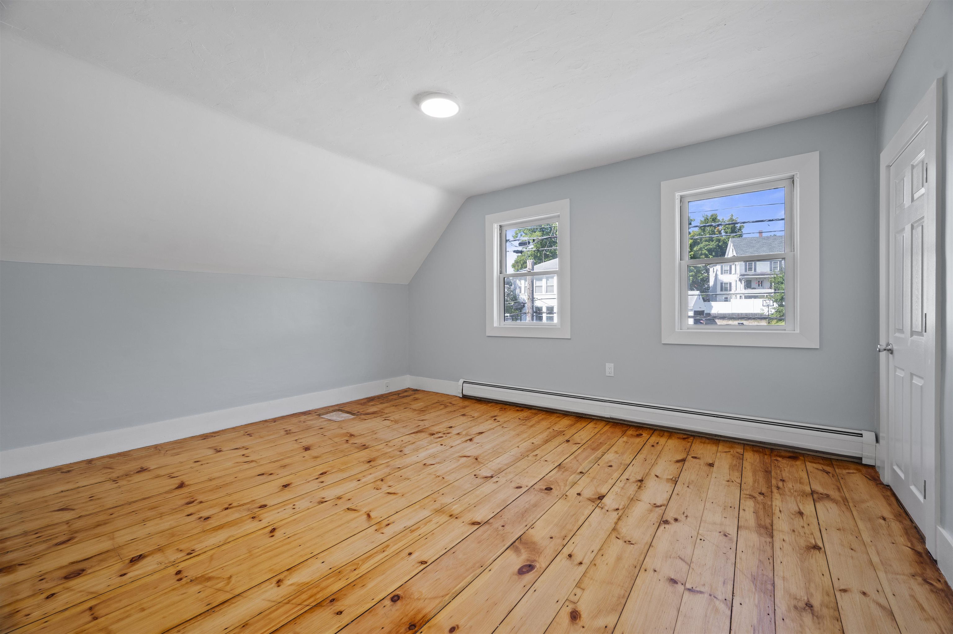 675 Central Street Property Photo 24