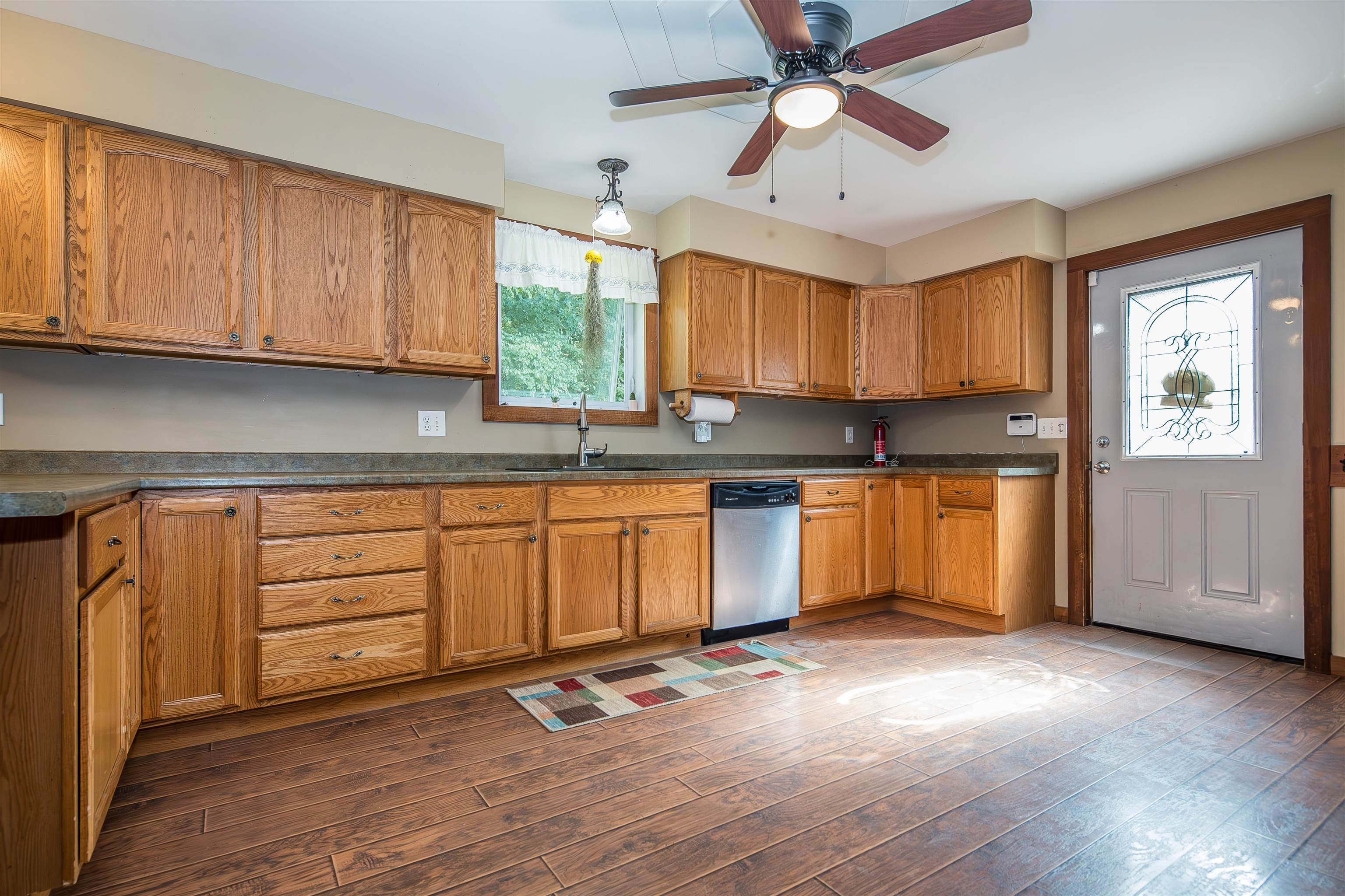200 Chelsea Lane Property Photo 12