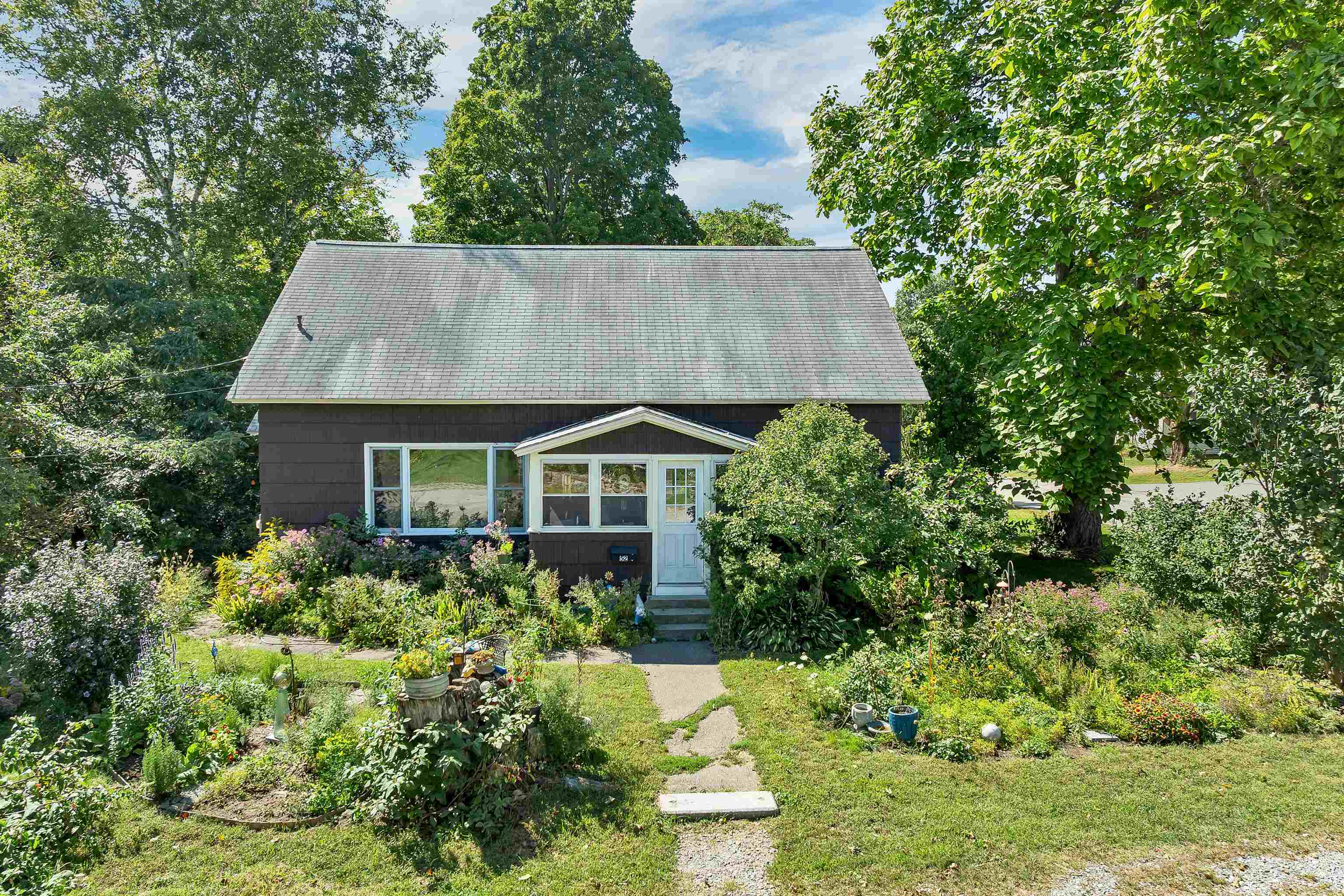 52 Clark Street Property Photo 1