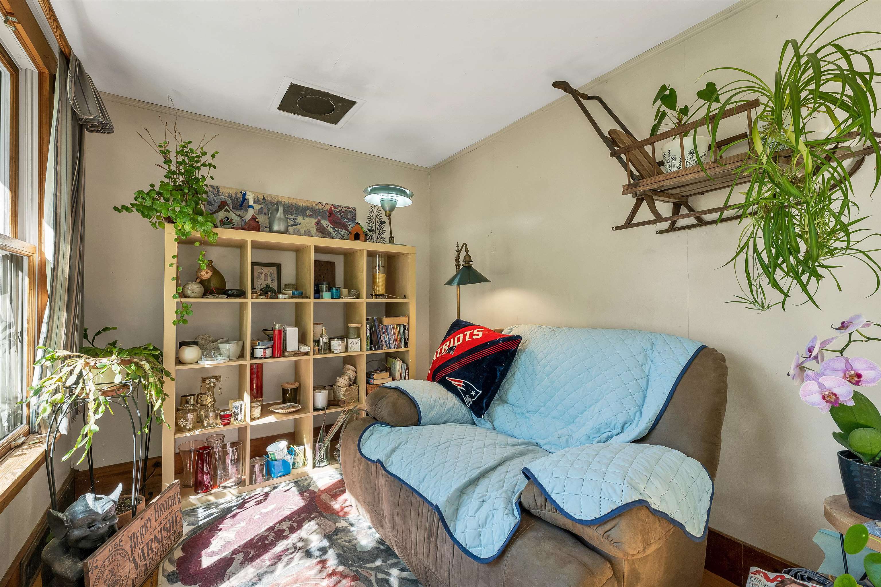 52 Clark Street Property Photo 9
