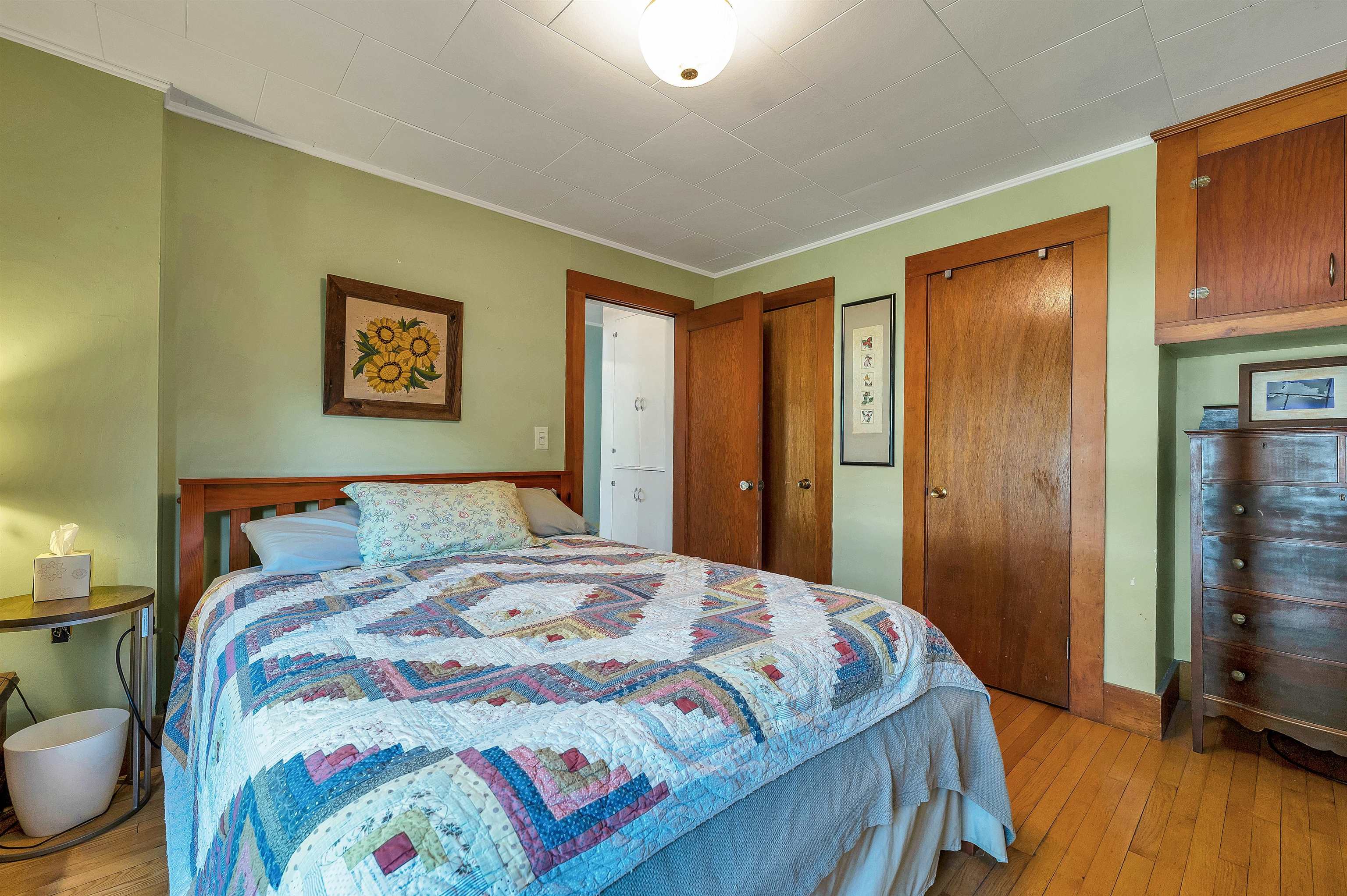 52 Clark Street Property Photo 25