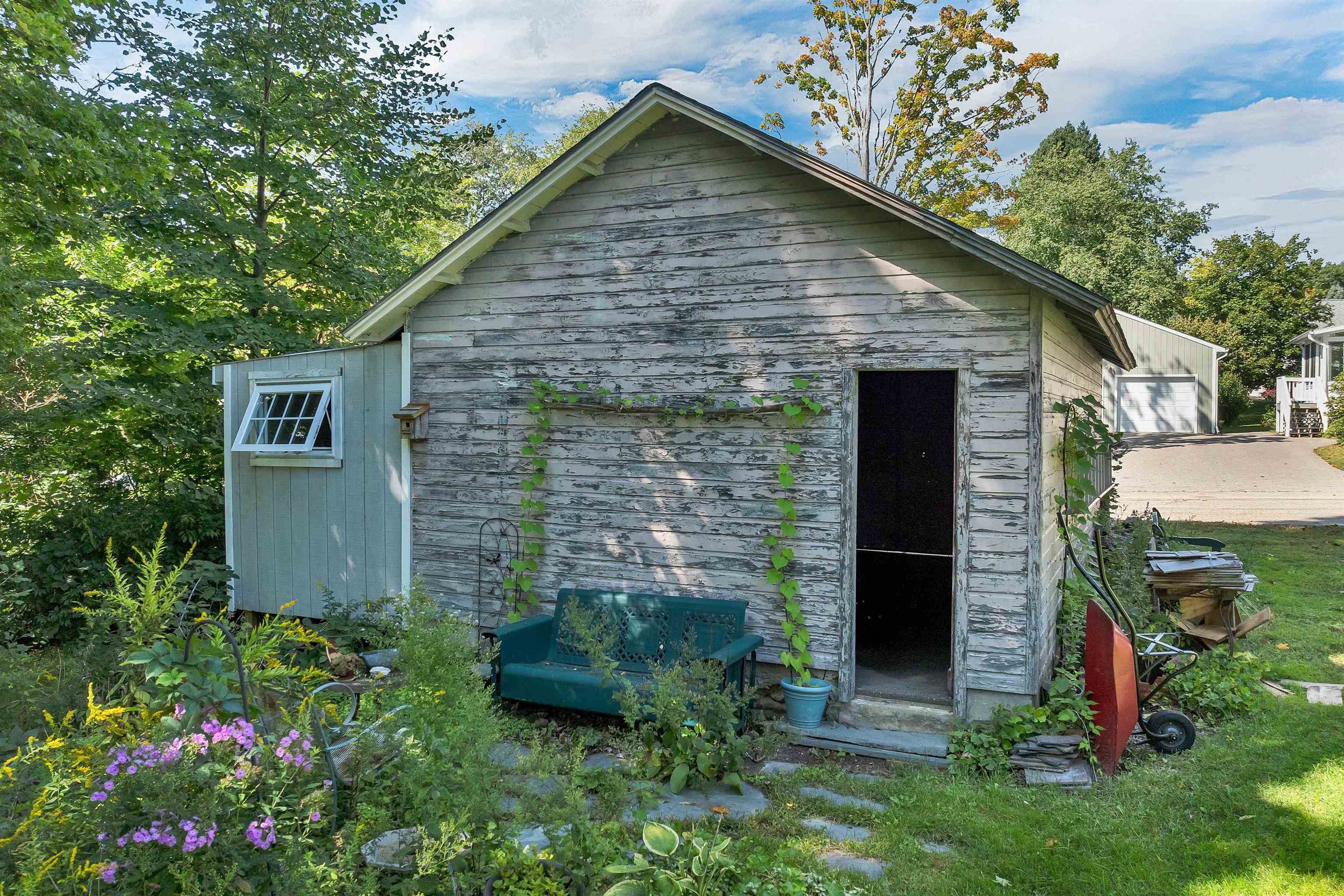 52 Clark Street Property Photo 48