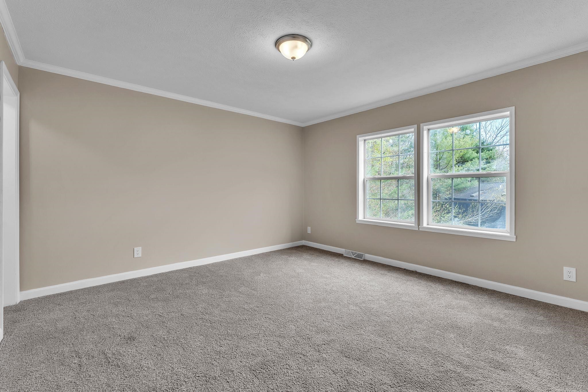 2040 South Walden Road Property Photo 9