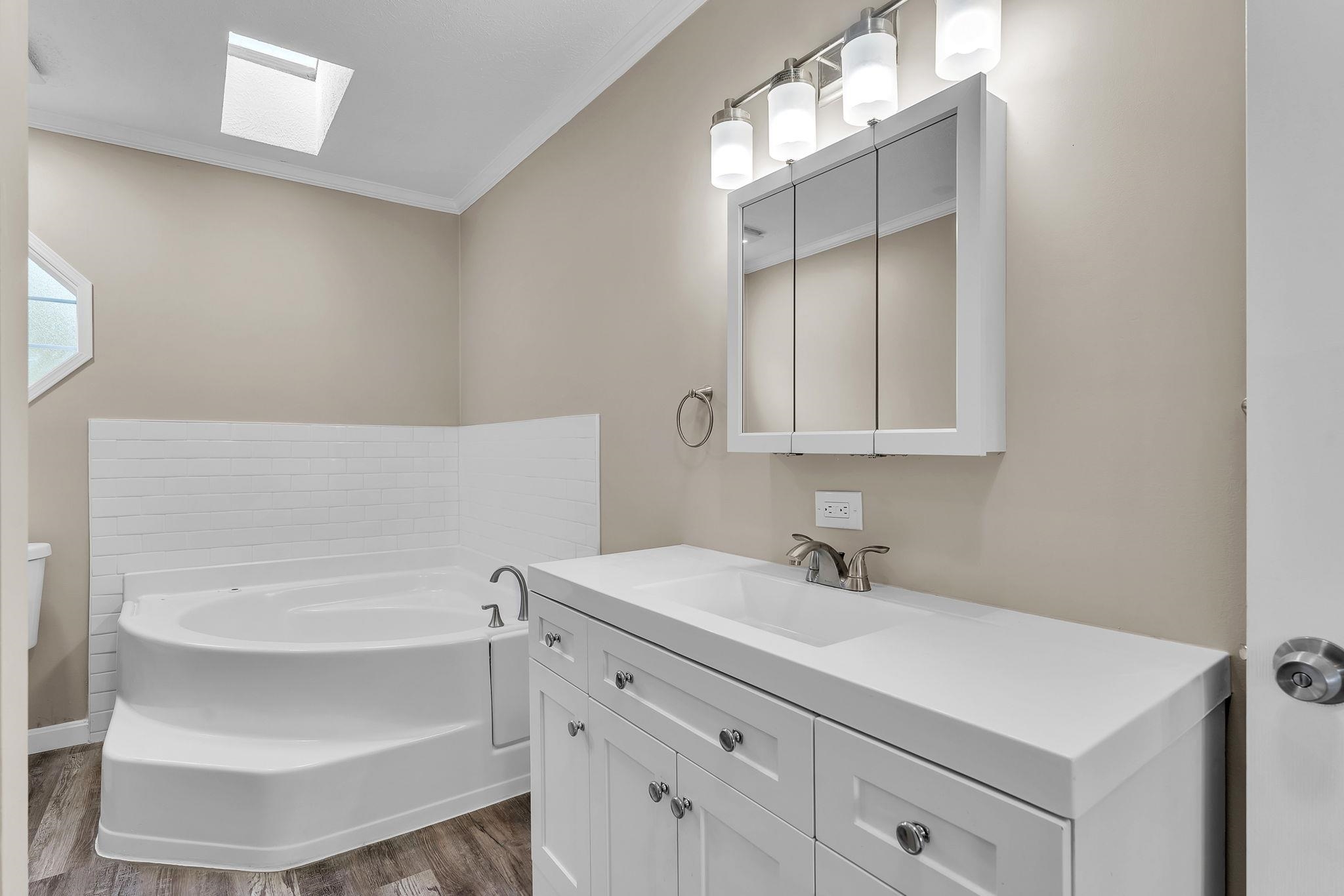 2040 South Walden Road Property Photo 11