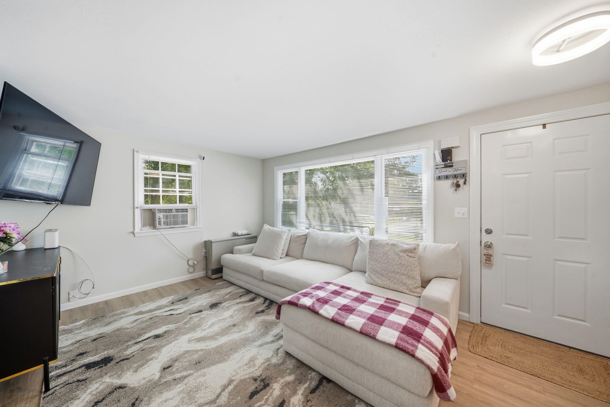 37-39 Intervale Street Property Photo 33