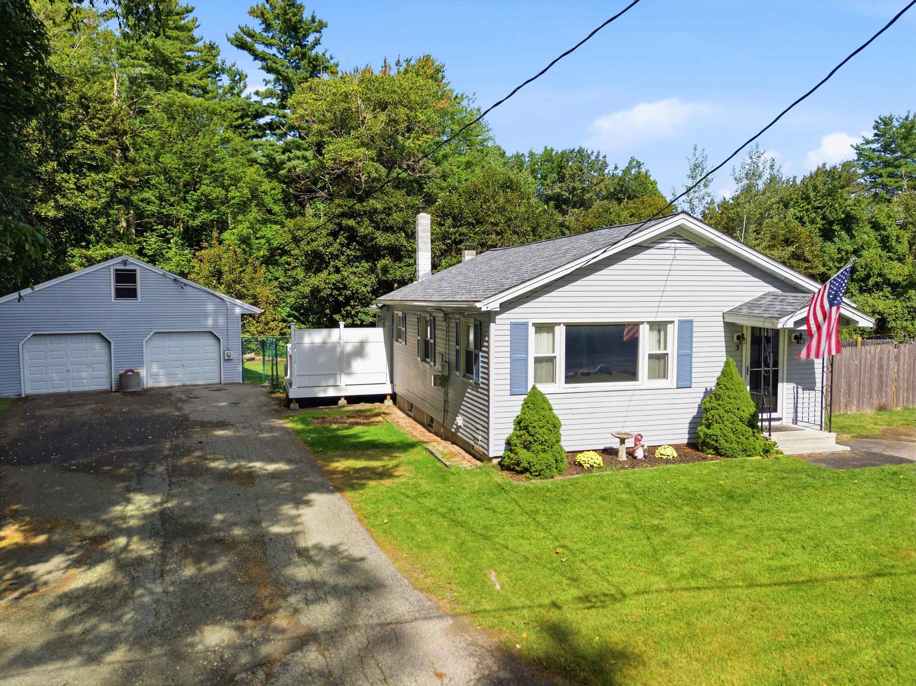 3 Lakeview Avenue Property Photo 1
