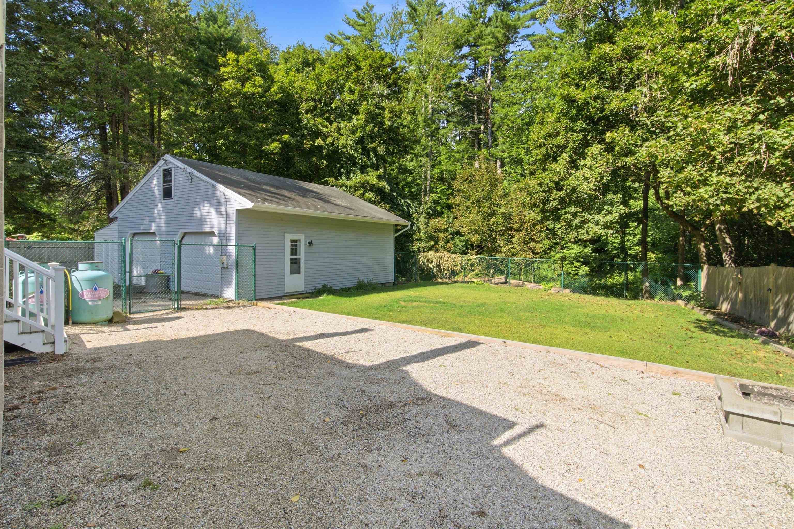 3 Lakeview Avenue Property Photo 22