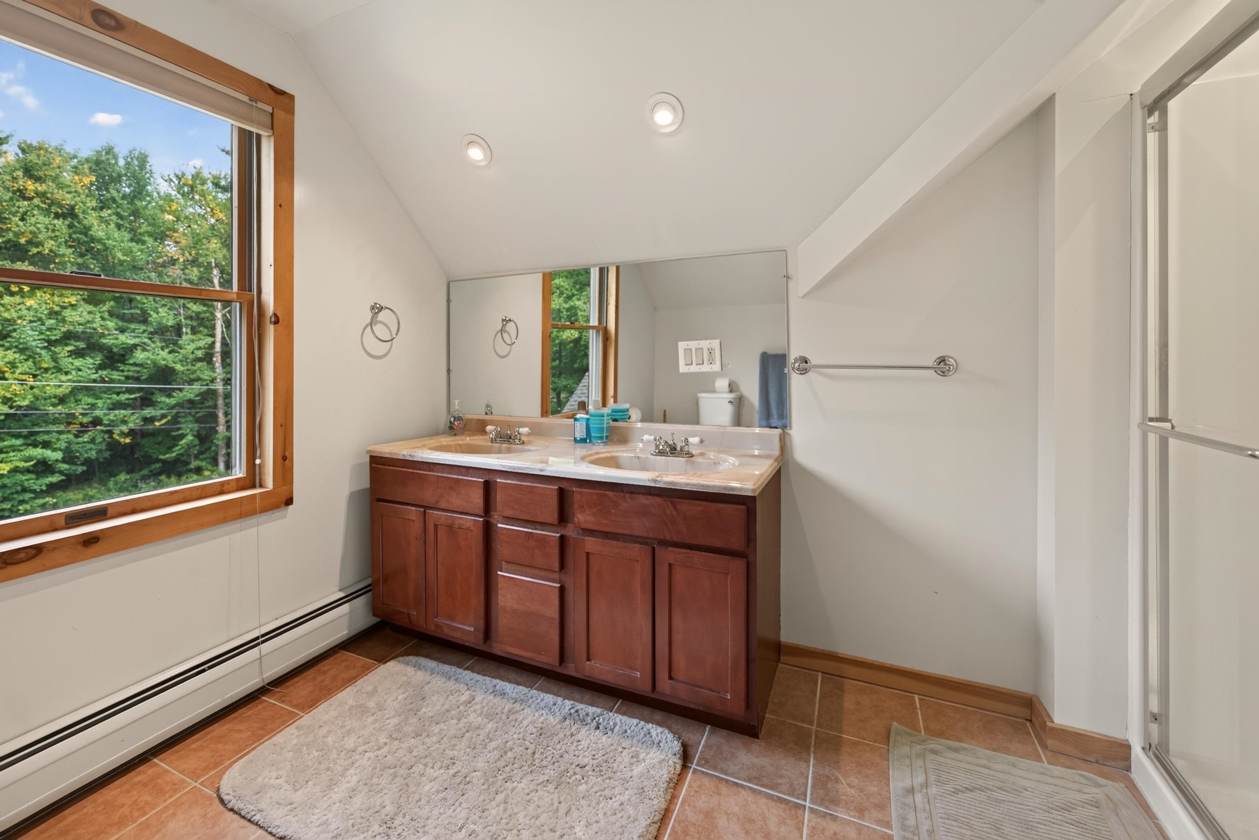 7 Yodeling Lane Property Photo 9