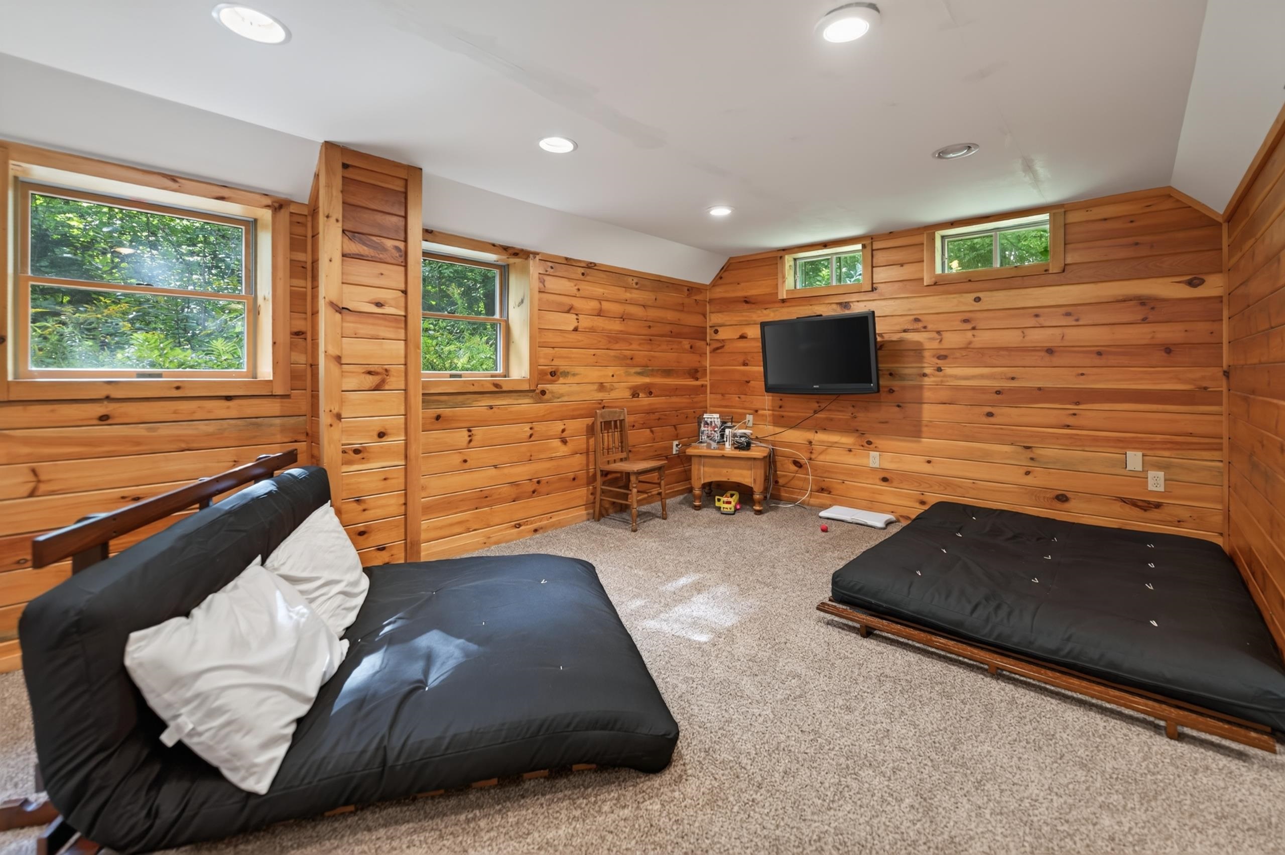 7 Yodeling Lane Property Photo 16