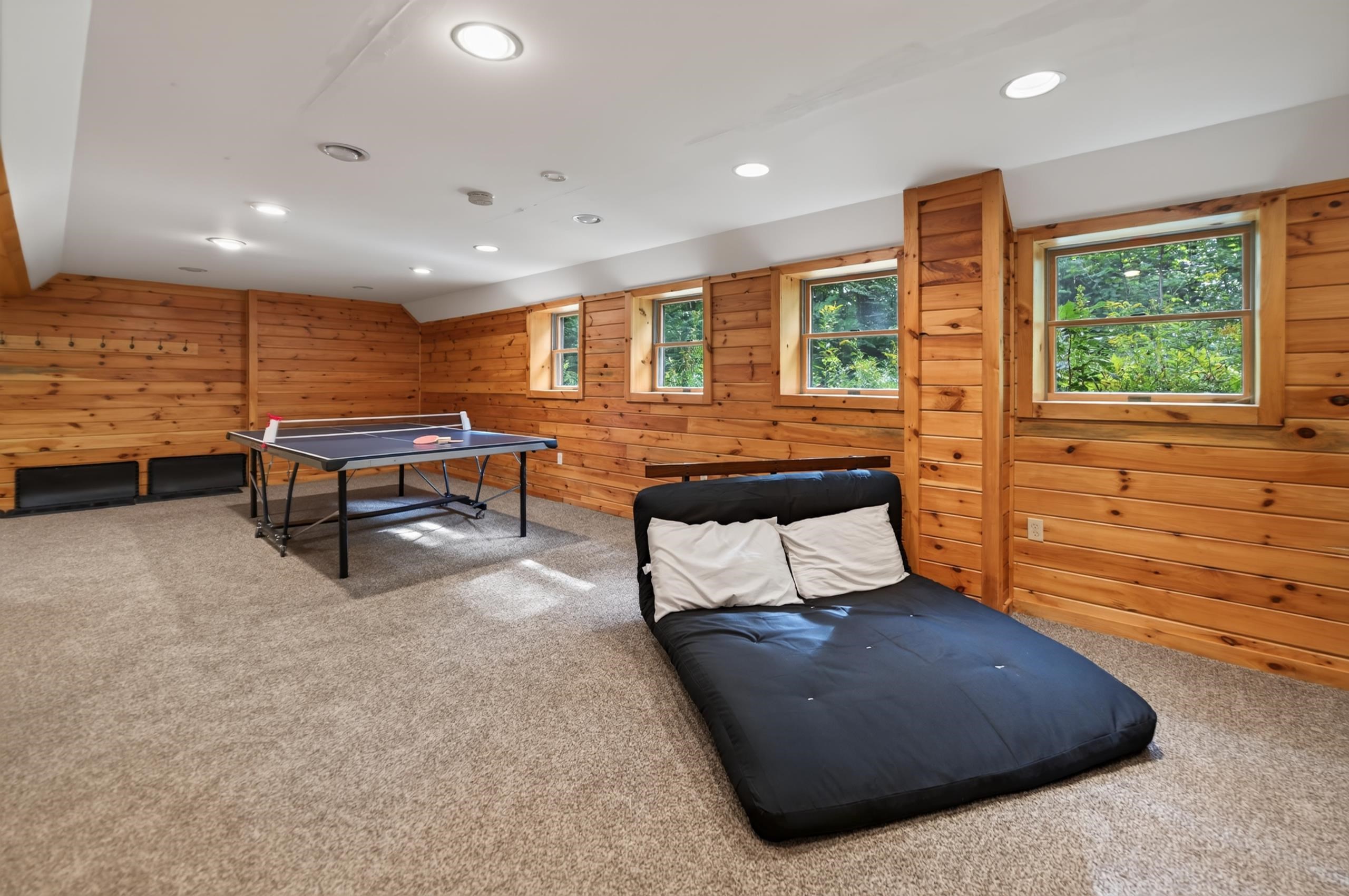 7 Yodeling Lane Property Photo 17