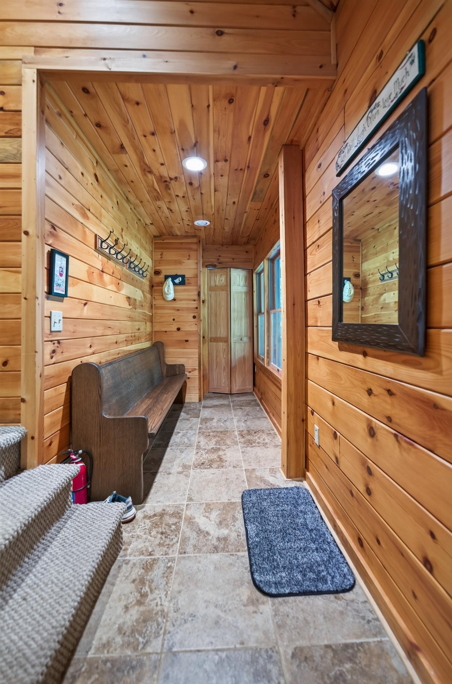 7 Yodeling Lane Property Photo 21