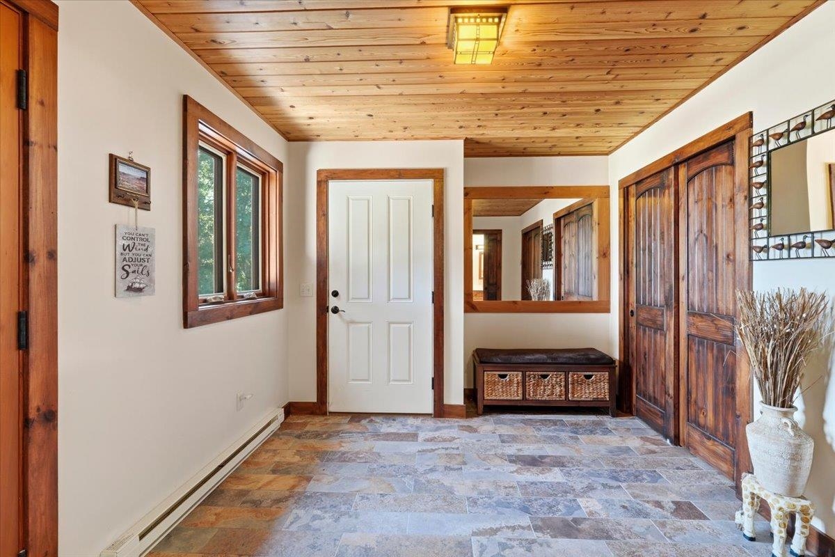 1099 E Shore Road Property Photo 6