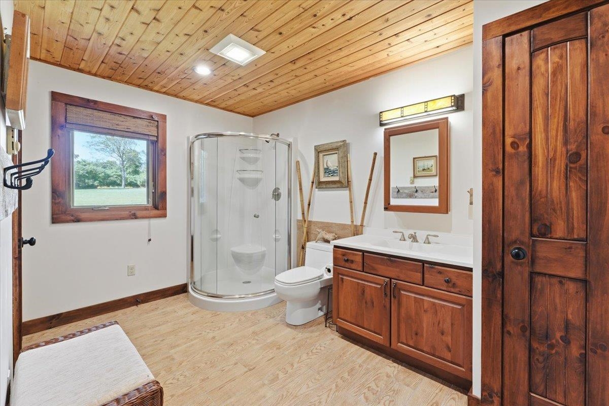 1099 E Shore Road Property Photo 8