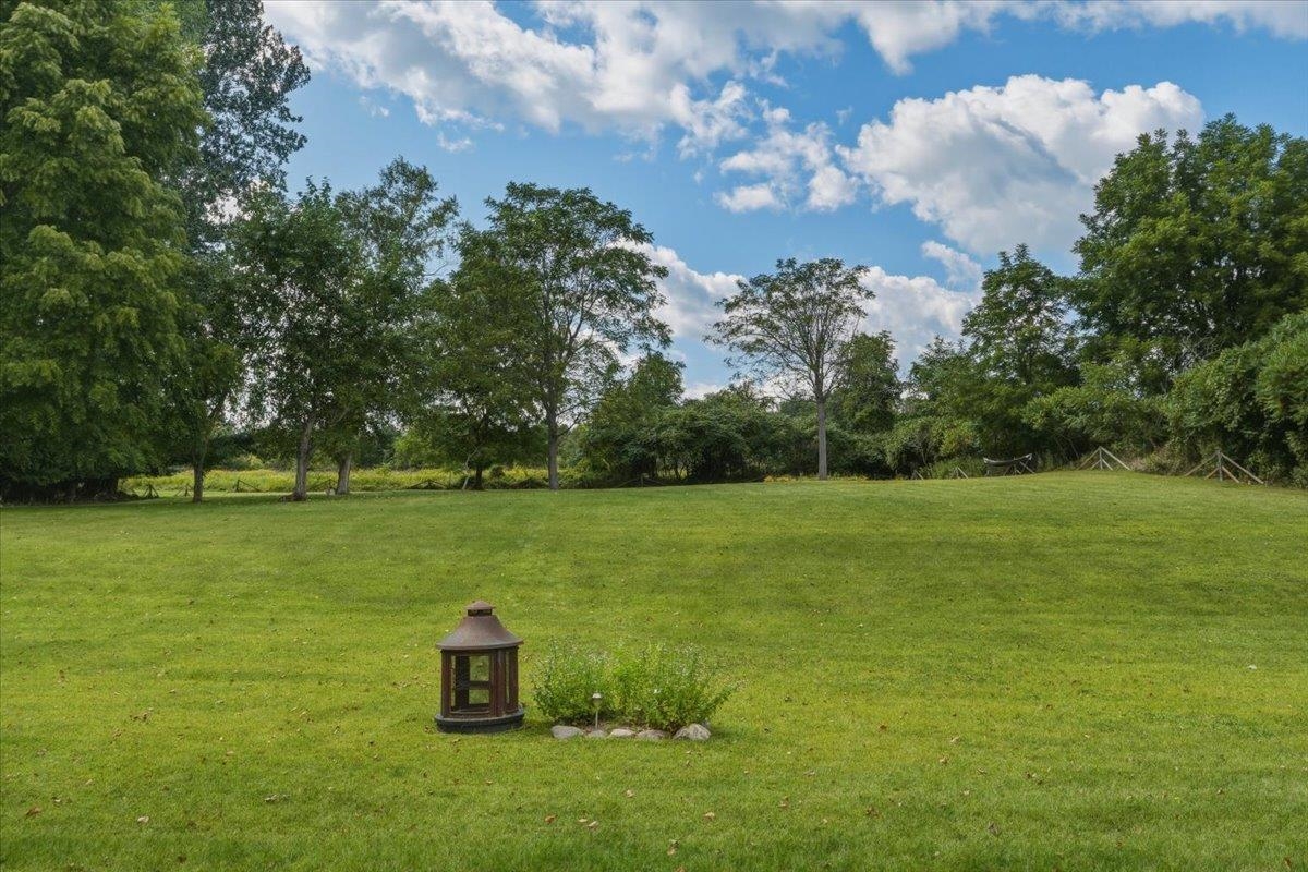1099 E Shore Road Property Photo 34
