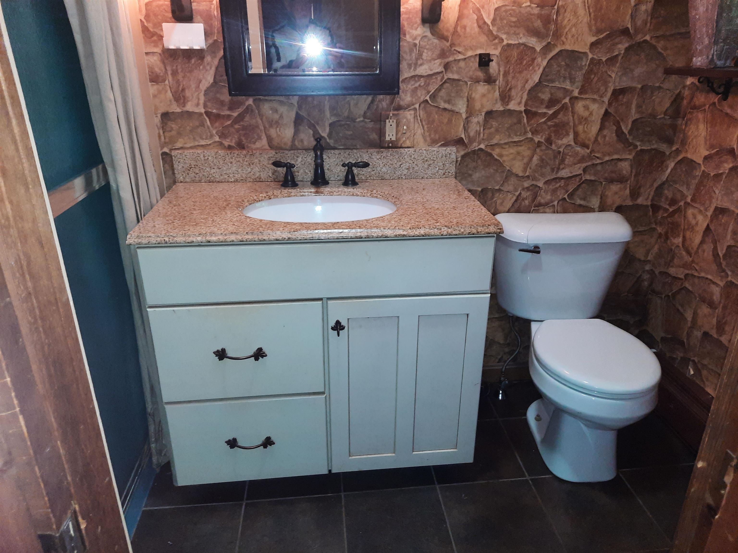 393 Sullivan Street Property Photo 25