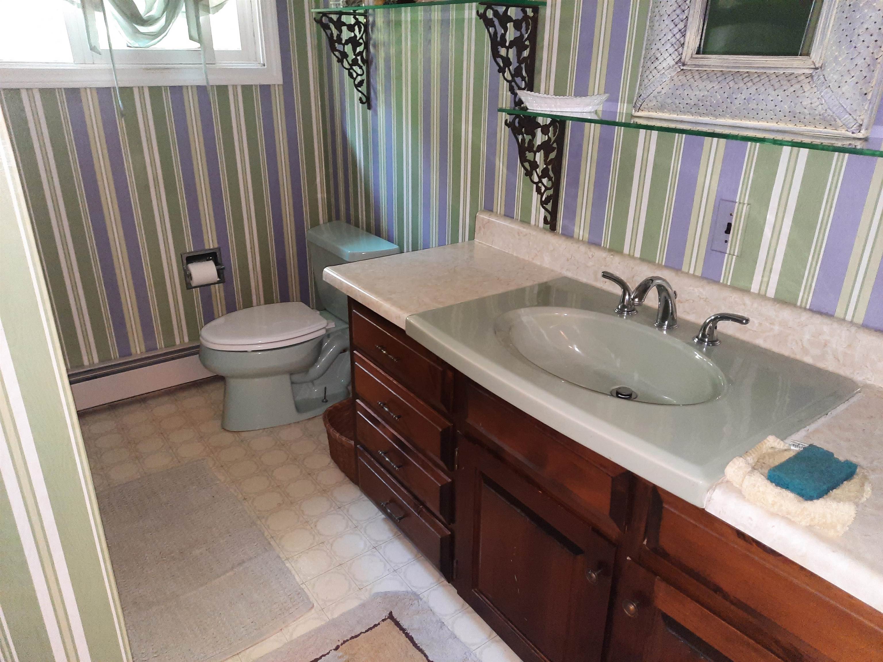 393 Sullivan Street Property Photo 28