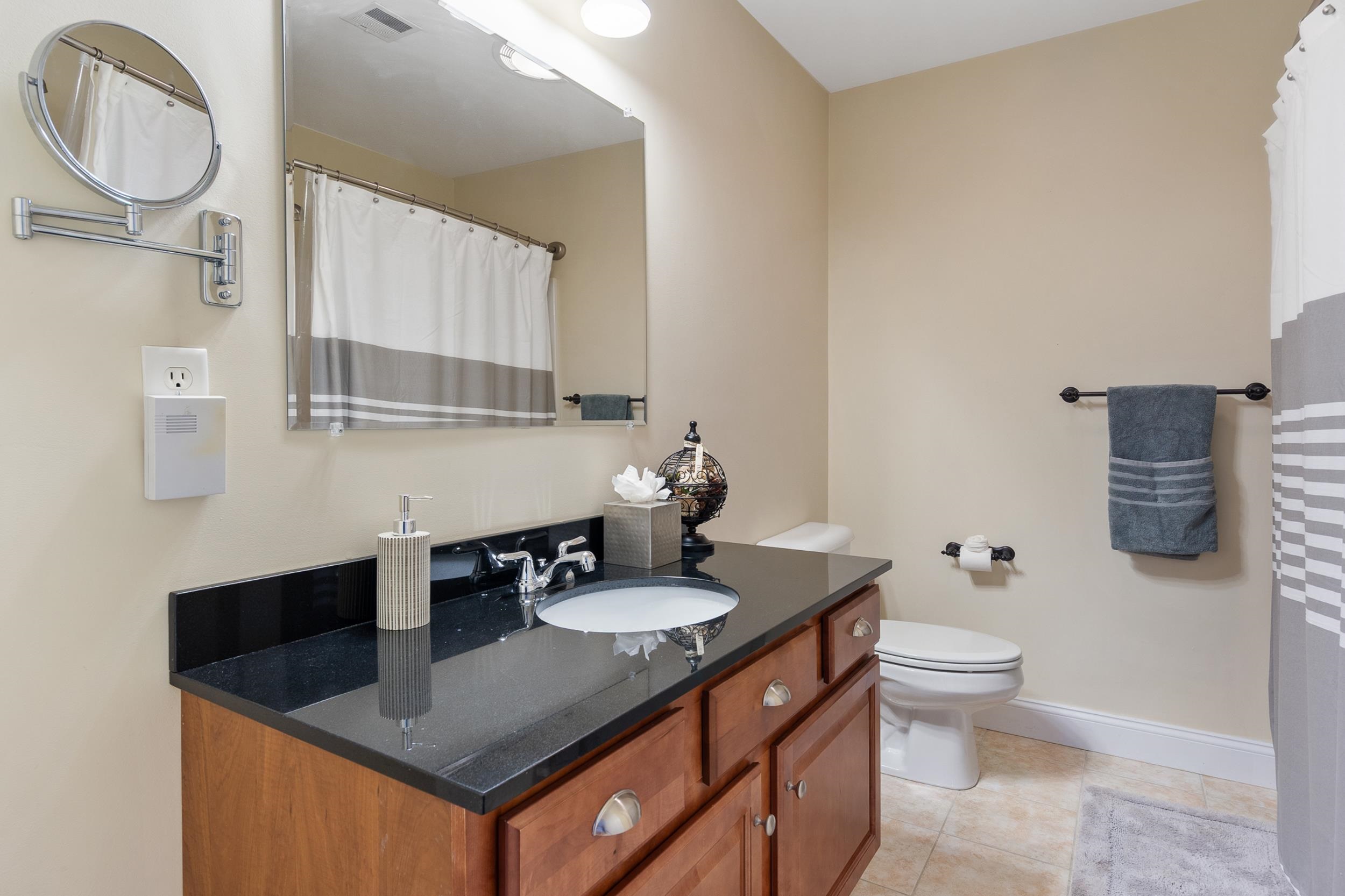 10 Blossom Lane Property Photo 35