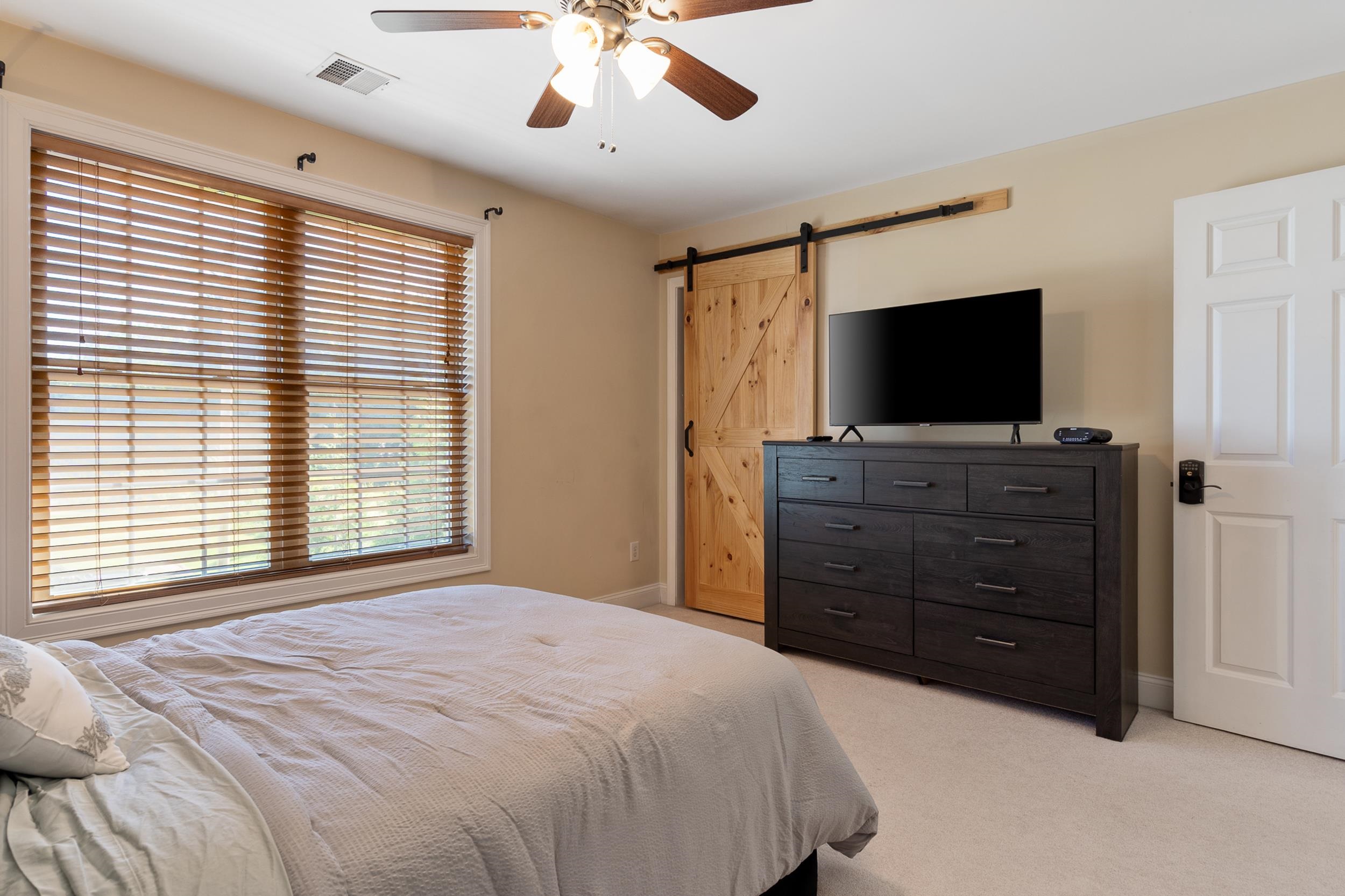10 Blossom Lane Property Photo 37