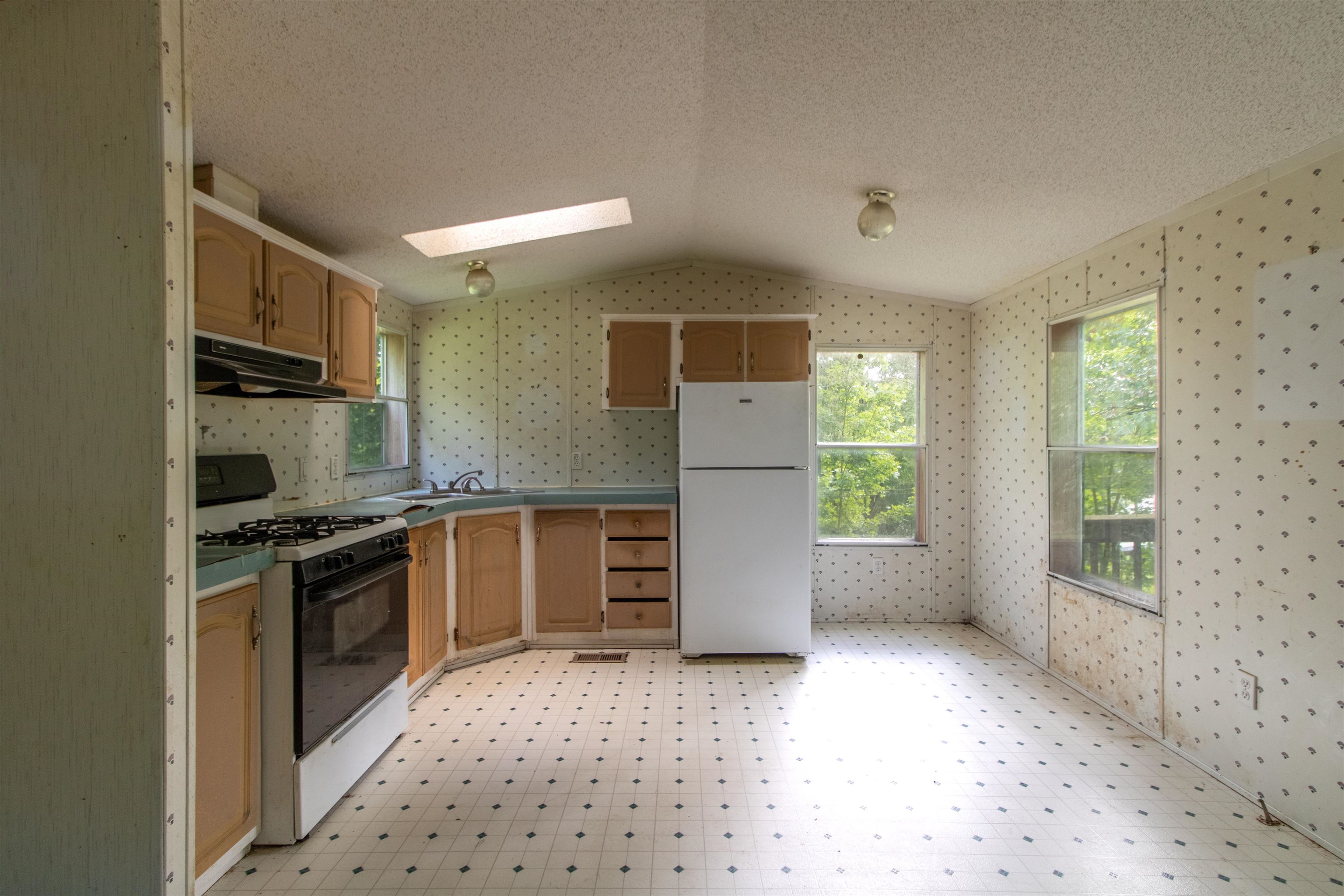 62 Maple Tree Lane Property Photo 4