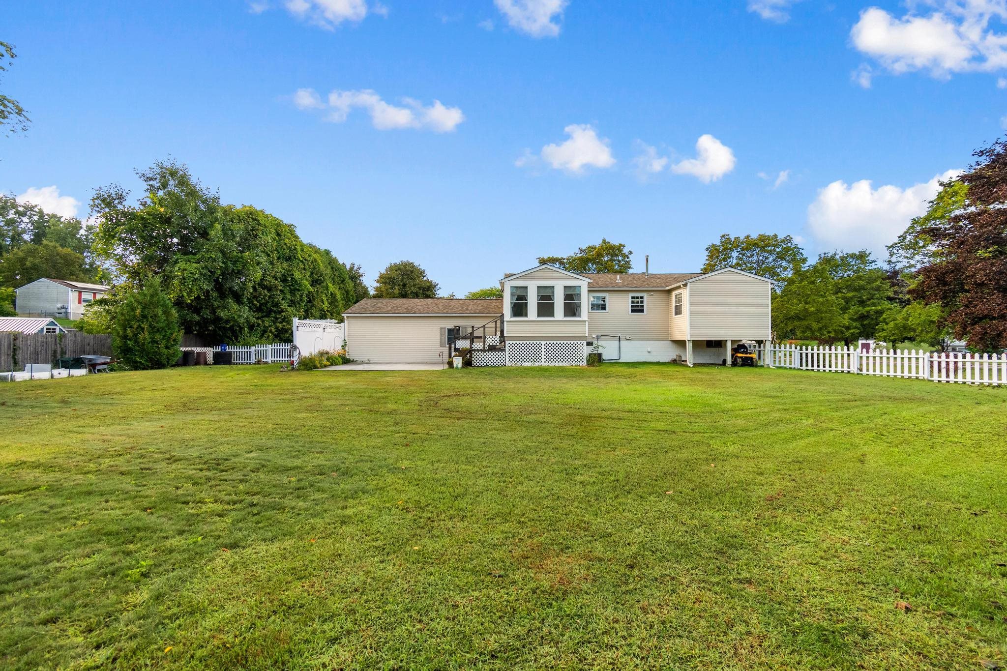 63 Andrea Lane Property Photo 44