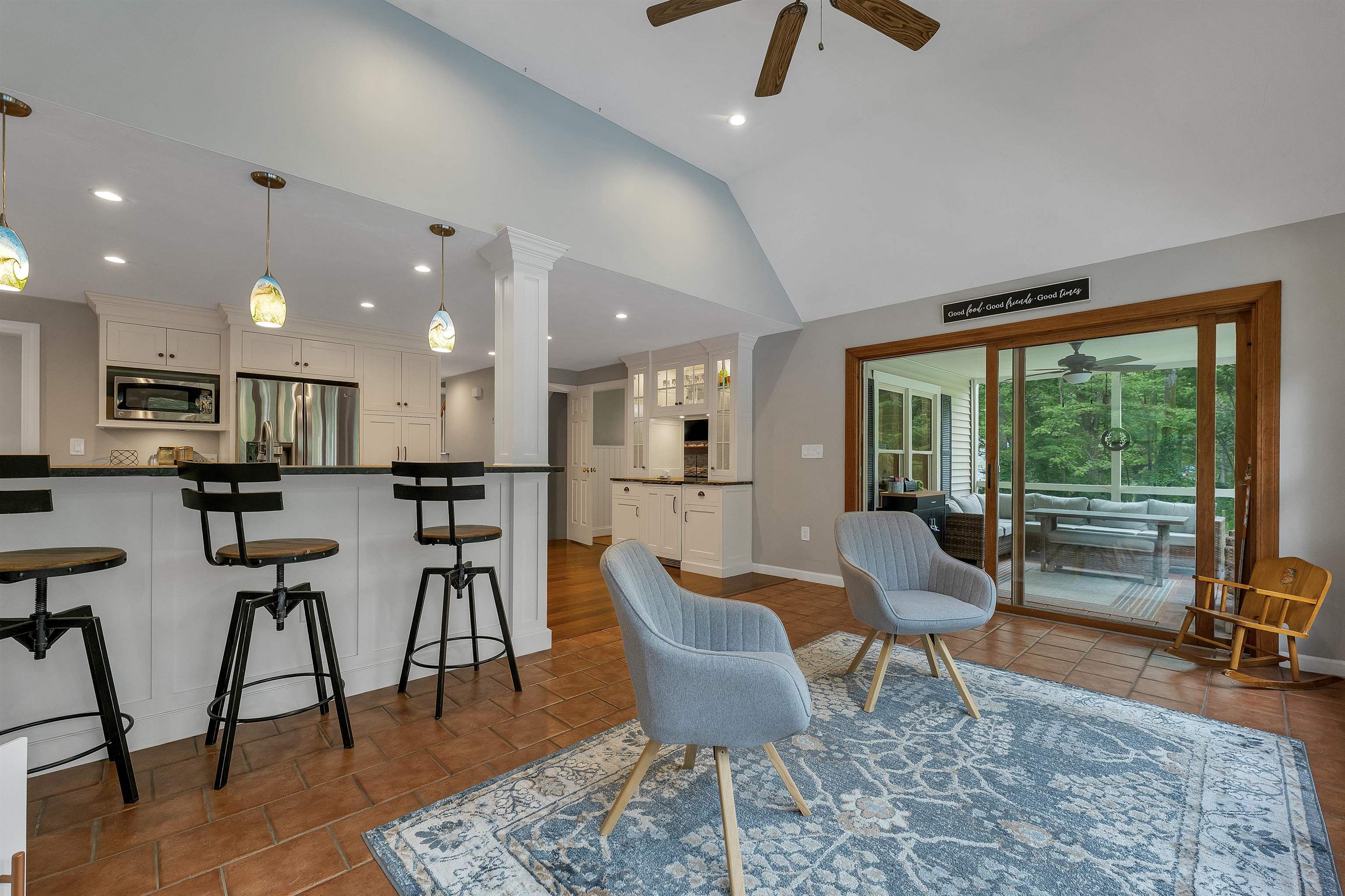 27 Oakmont Drive Property Photo 13