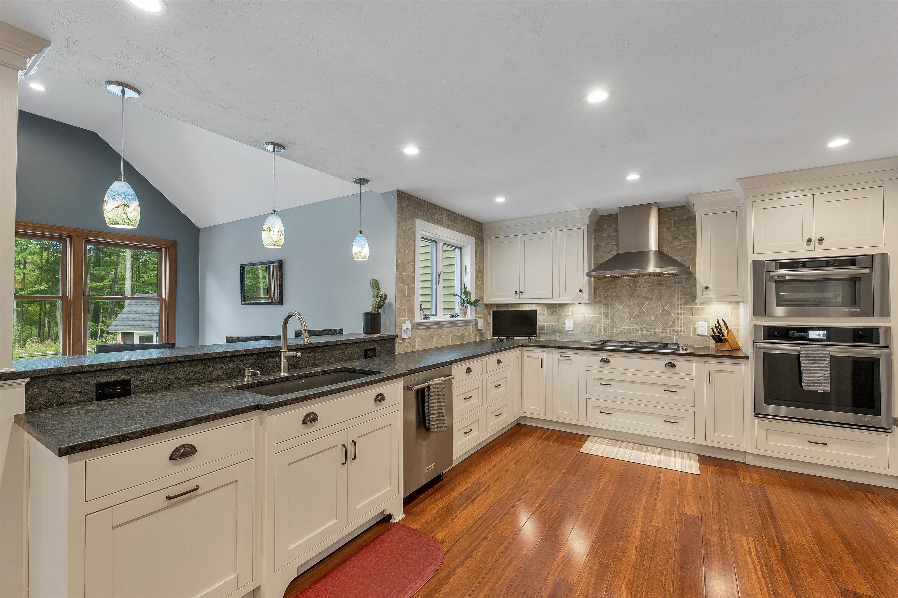 27 Oakmont Drive Property Photo 15