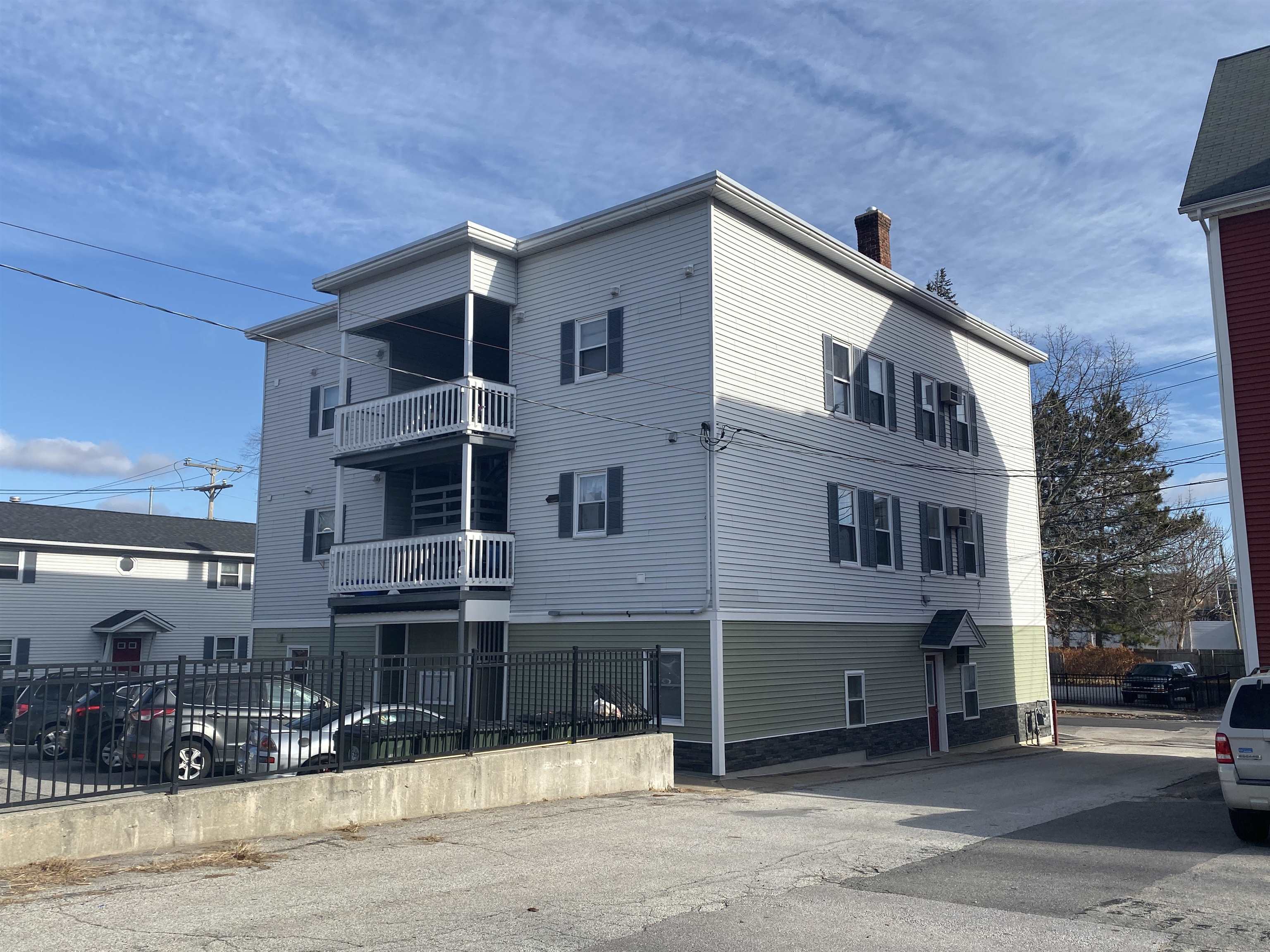 135 Second Street Property Photo 7