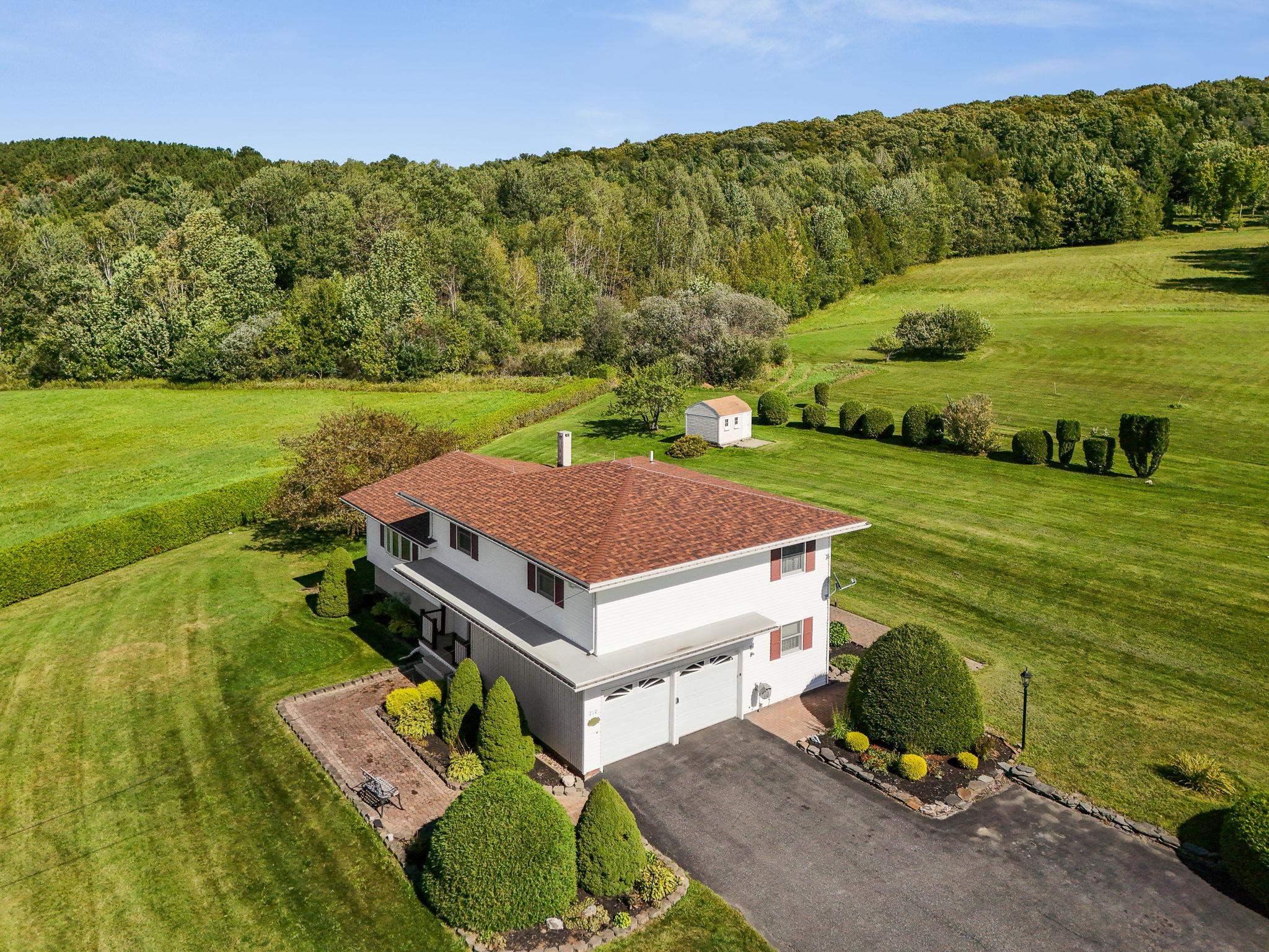 210 Mcleod Road Property Photo 2