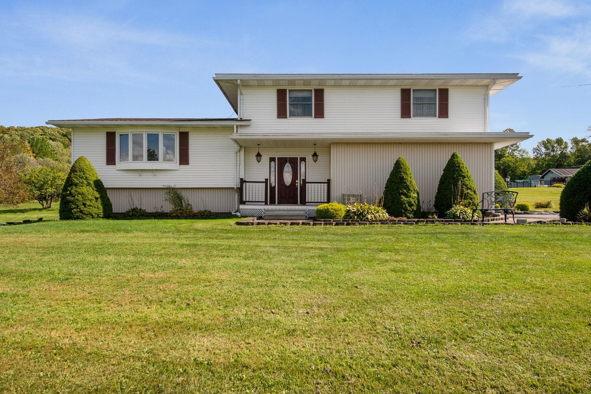 210 Mcleod Road Property Photo 7