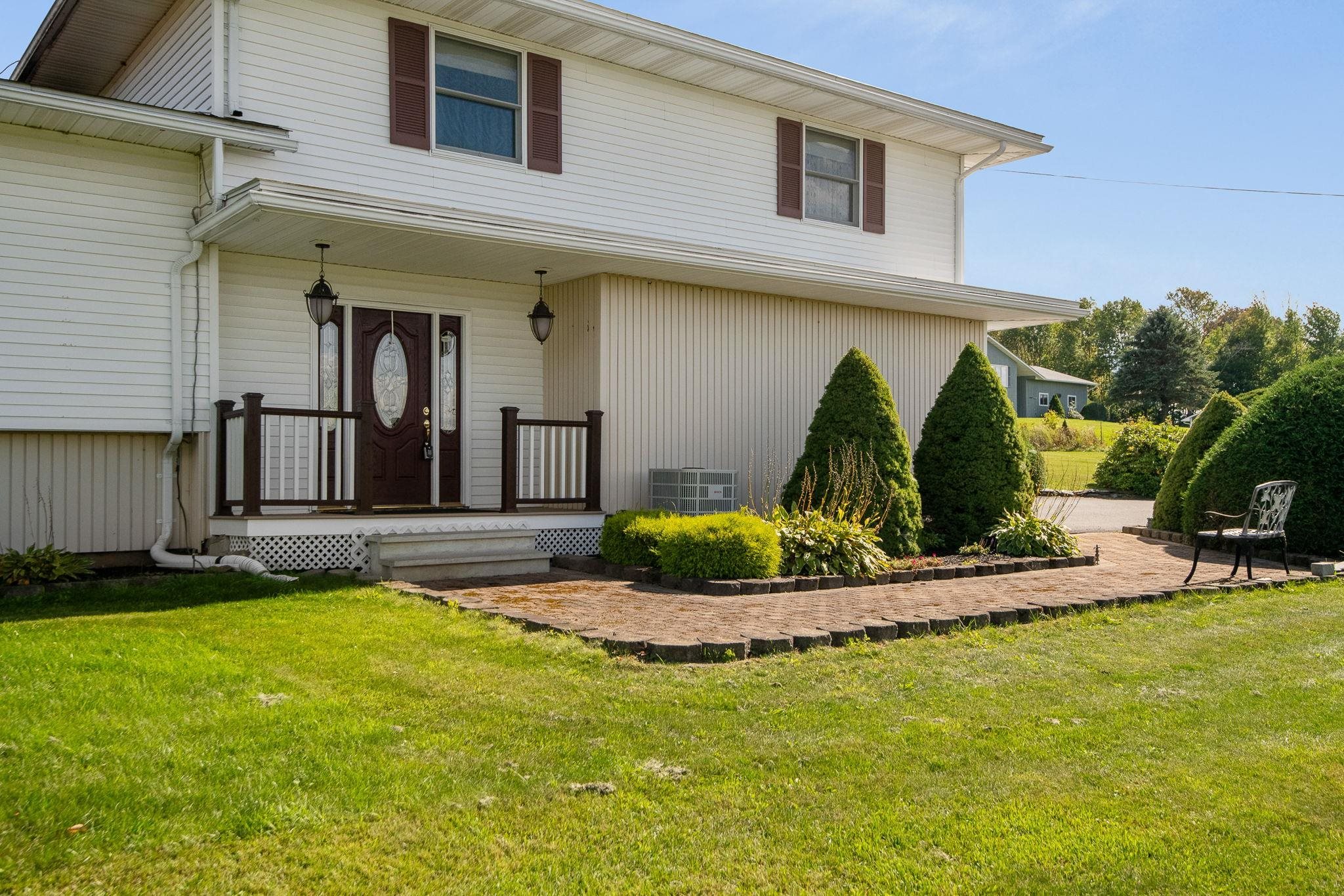 210 Mcleod Road Property Photo 8