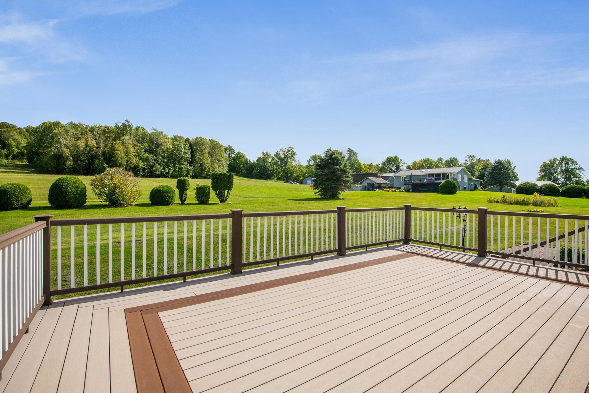 210 Mcleod Road Property Photo 17