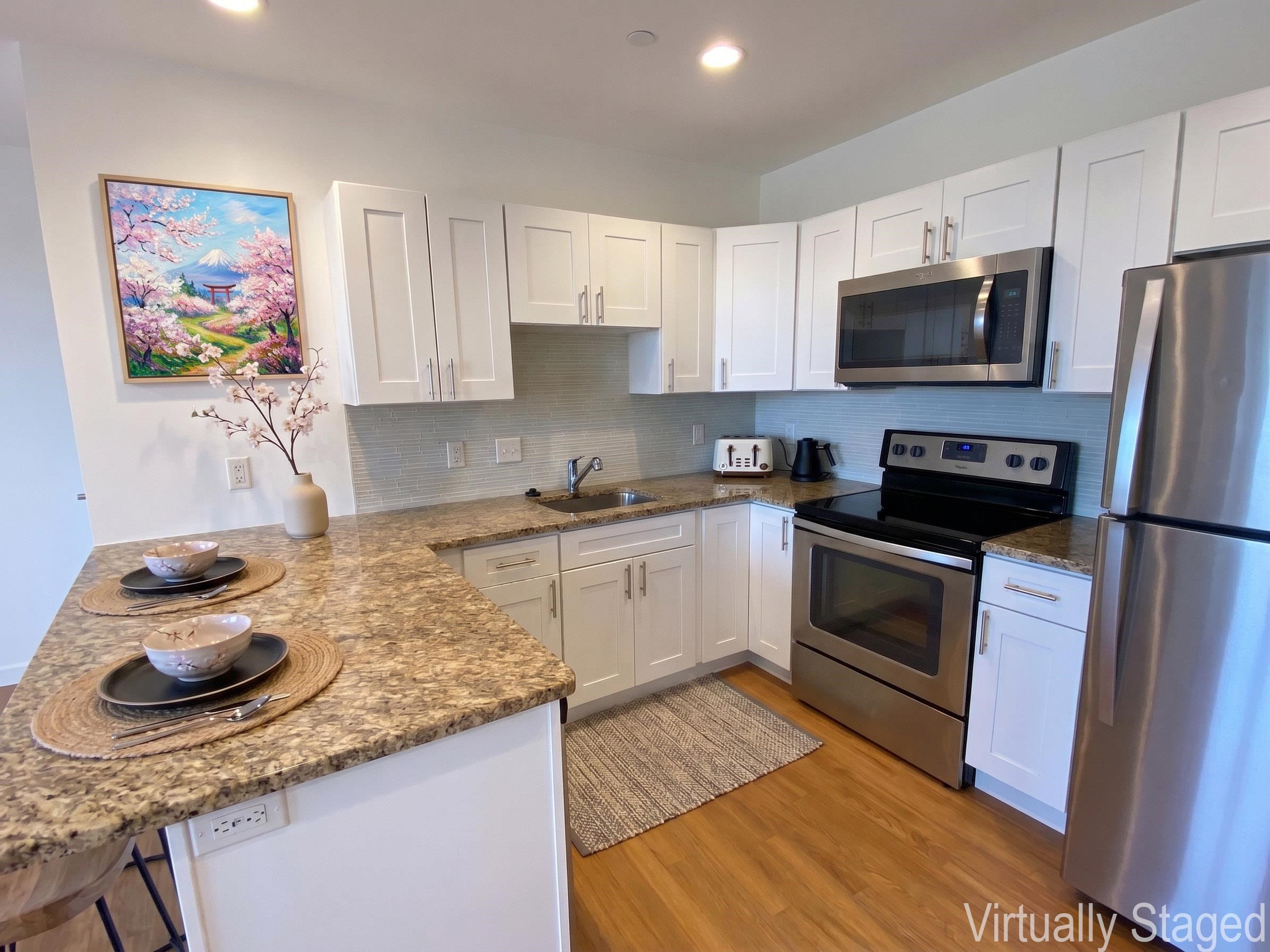 875 Elm Street Property Photo 14