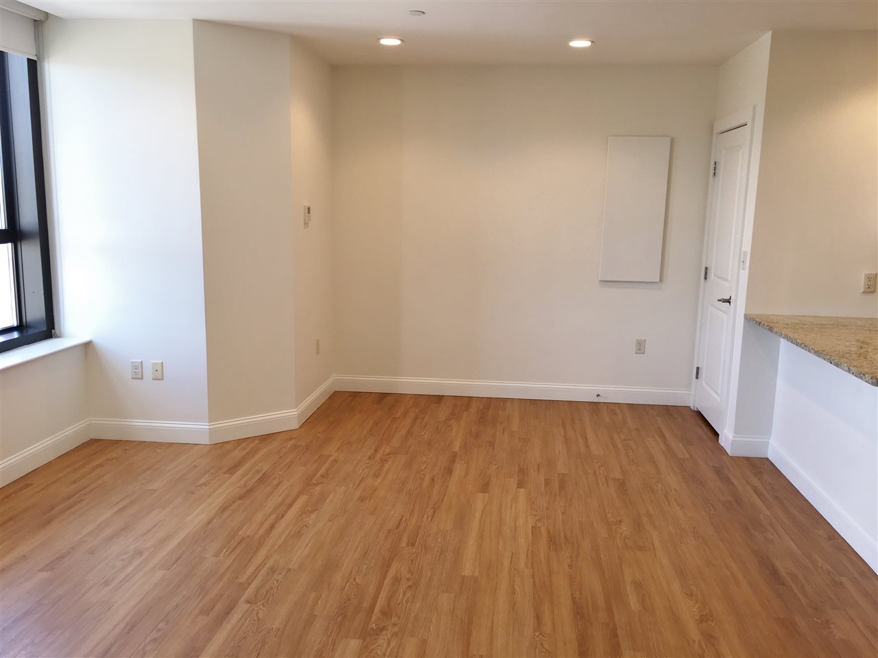 875 Elm Street Property Photo 25