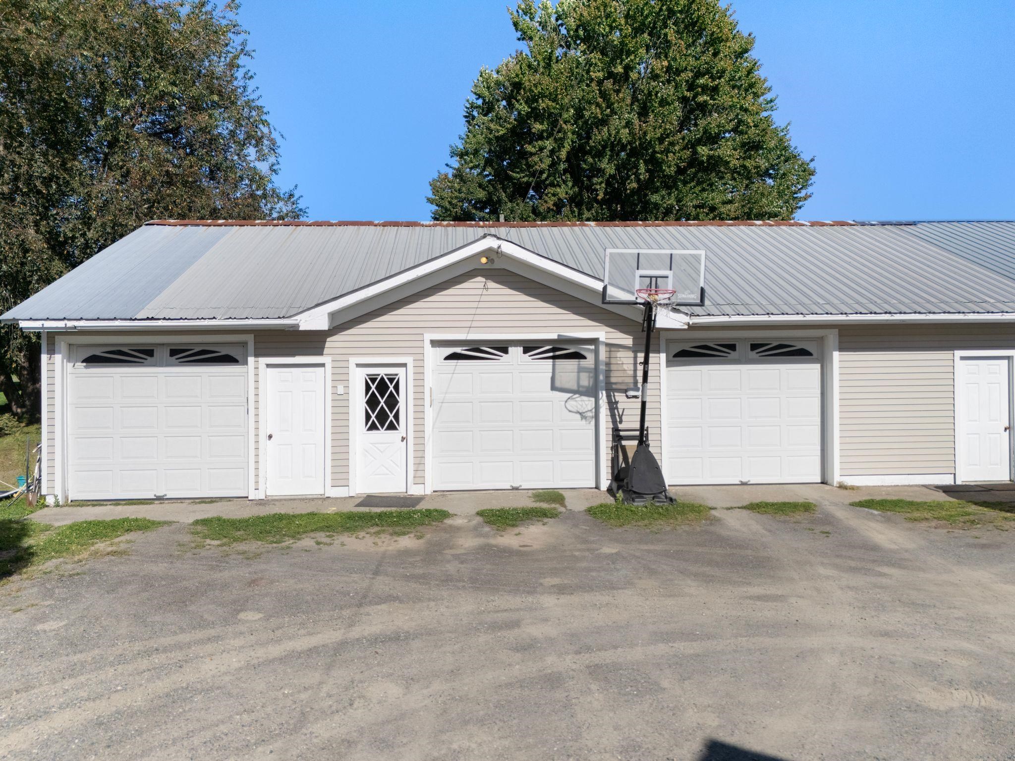 1877 Fort Bridgman Road Property Photo 30