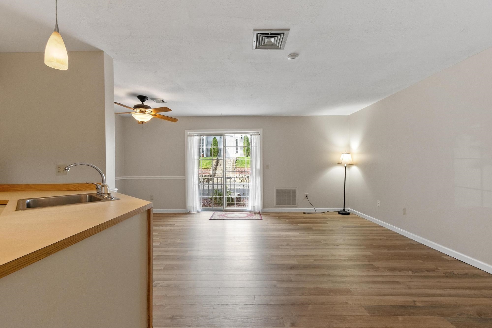 28 James Street Property Photo 9