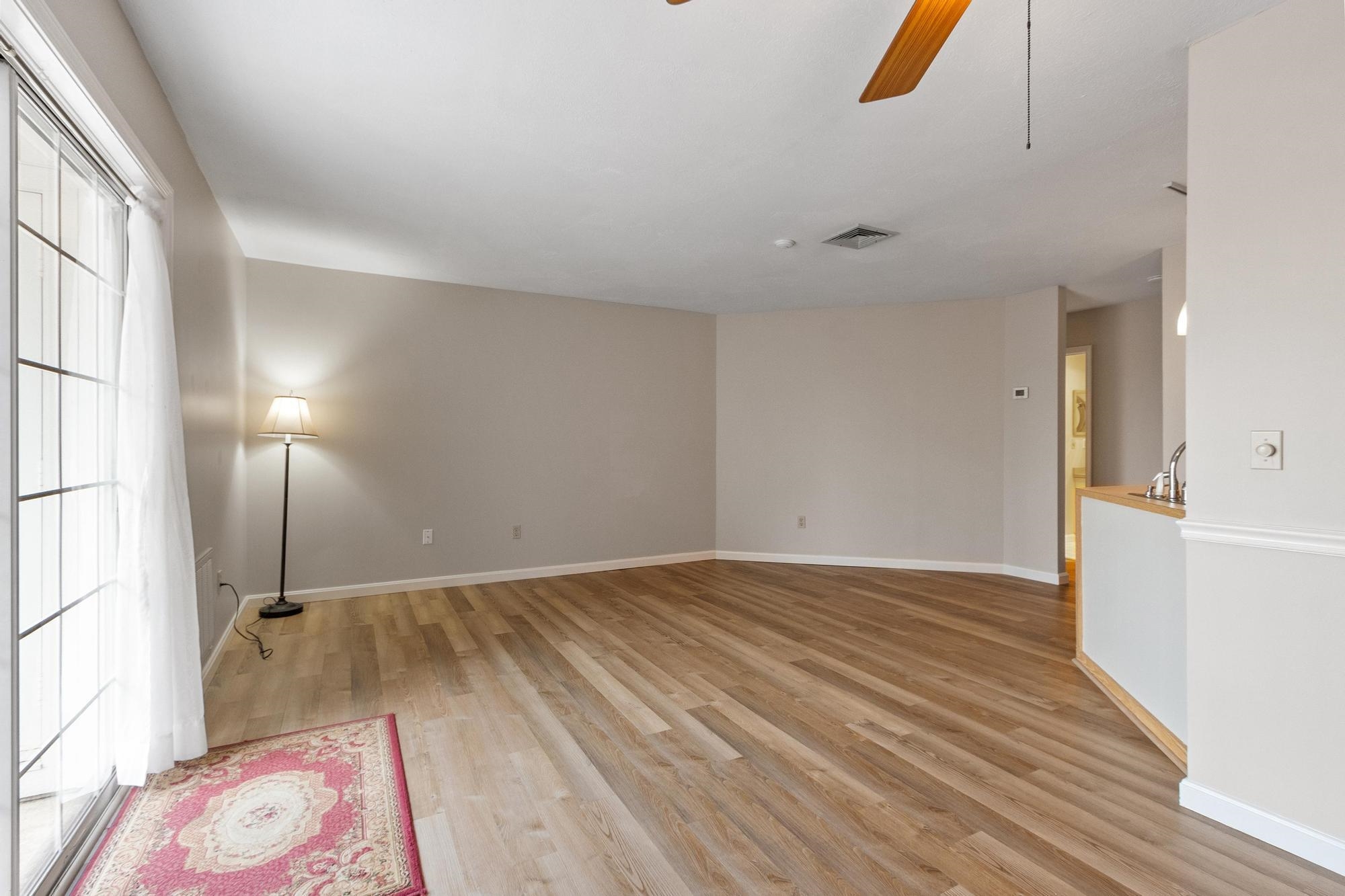 28 James Street Property Photo 13