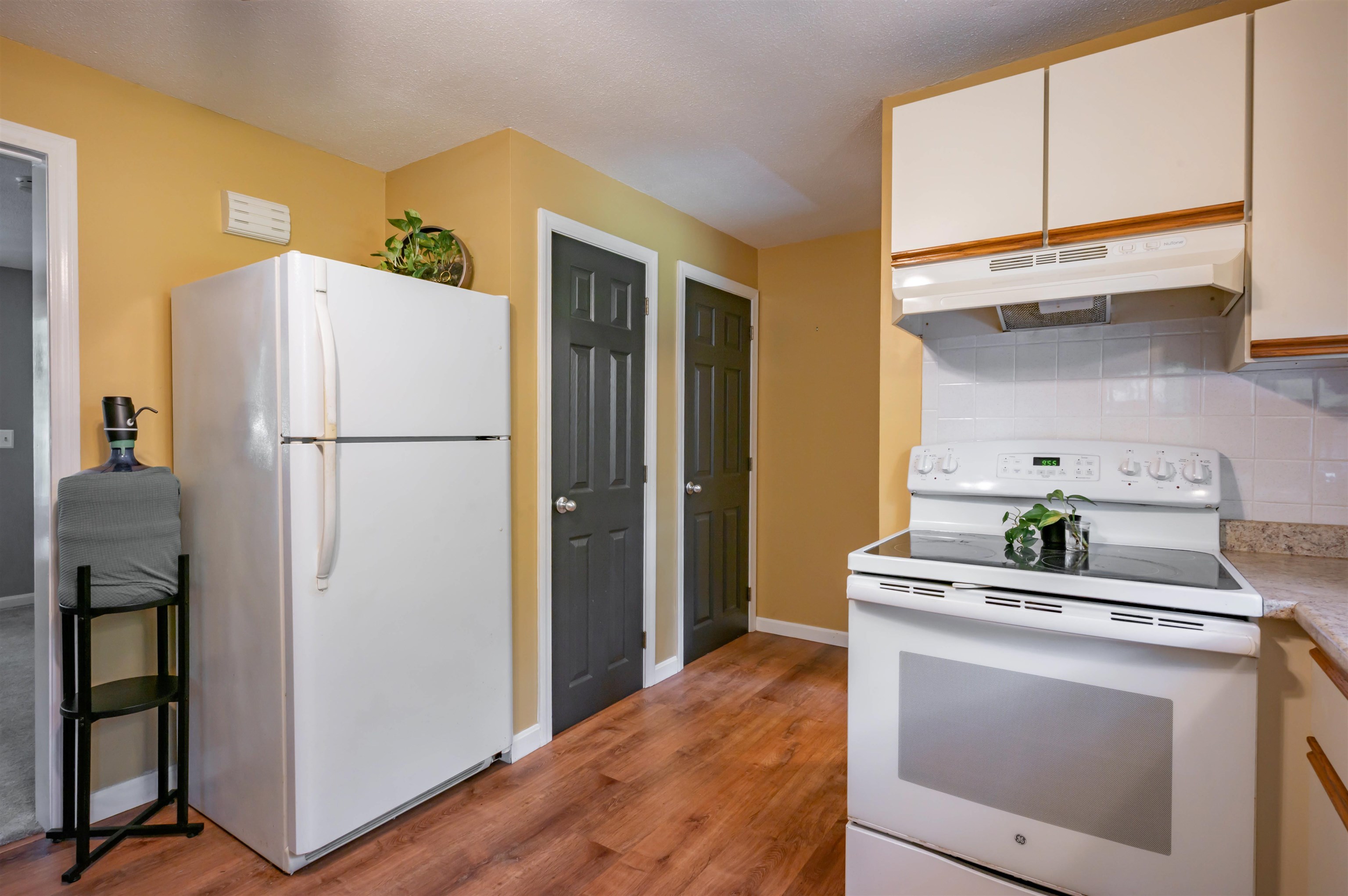 7 Midridge Circle Property Photo 13