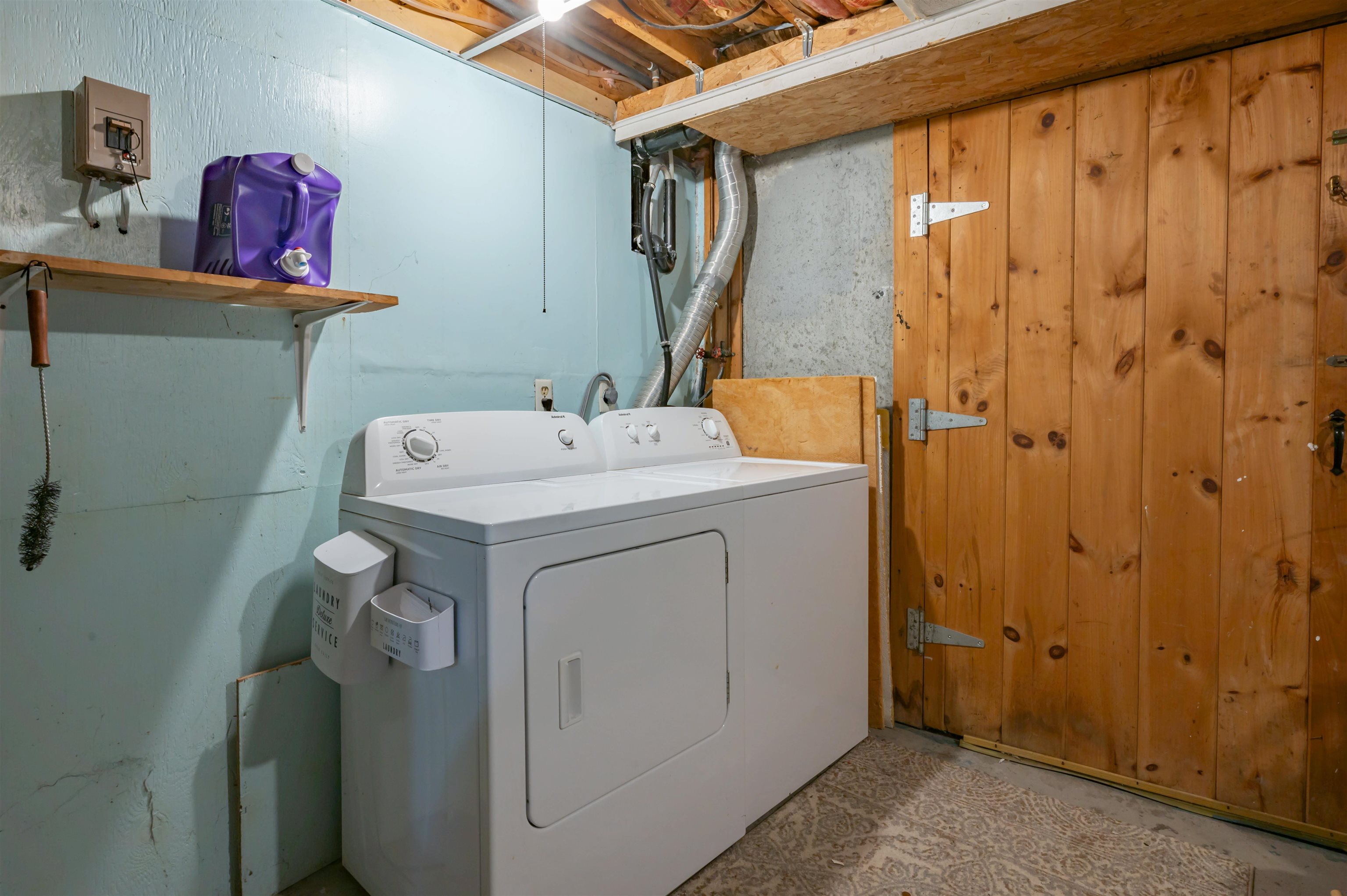 7 Midridge Circle Property Photo 30