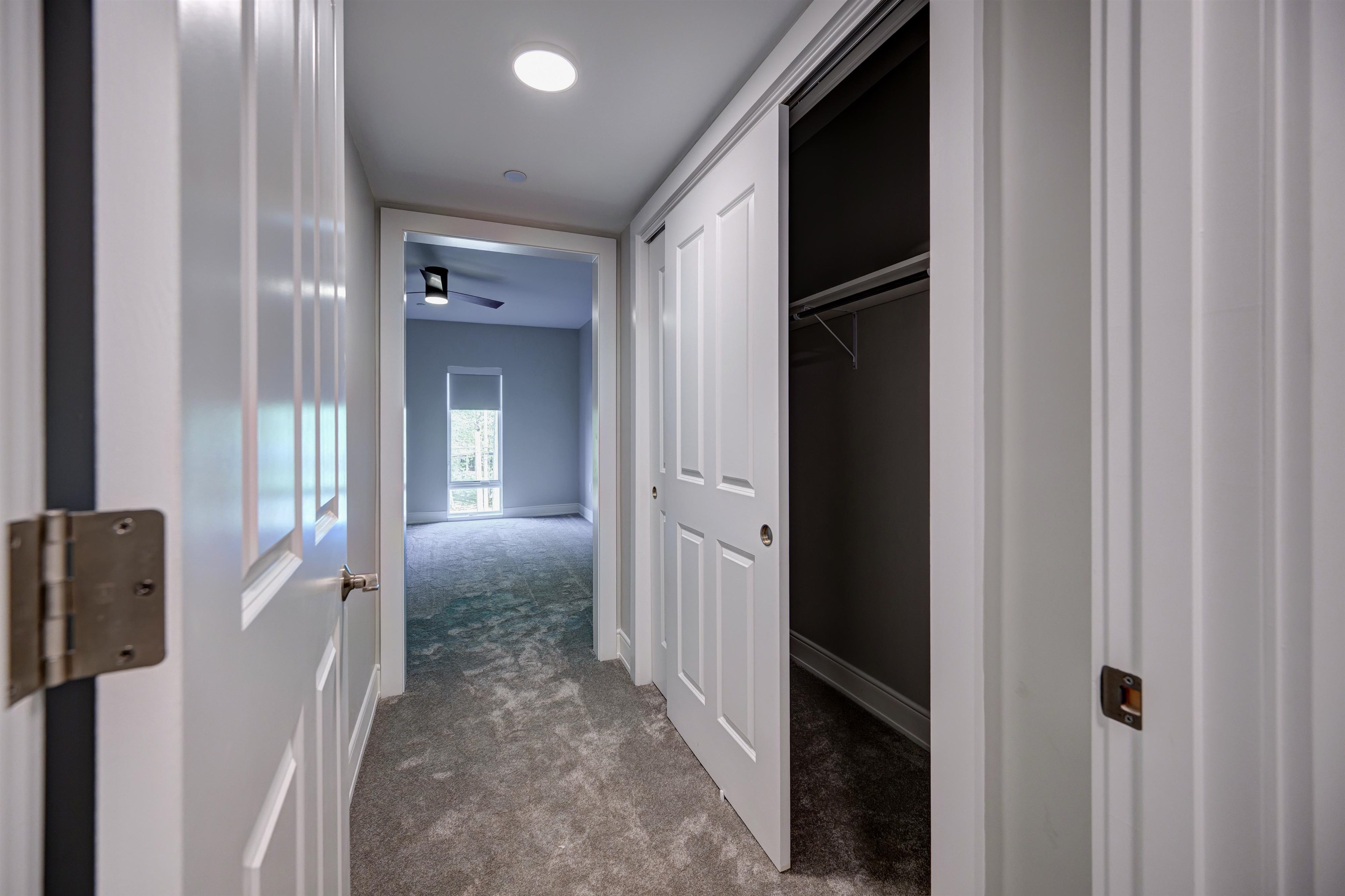 2059 Lafayette Road Property Photo 13