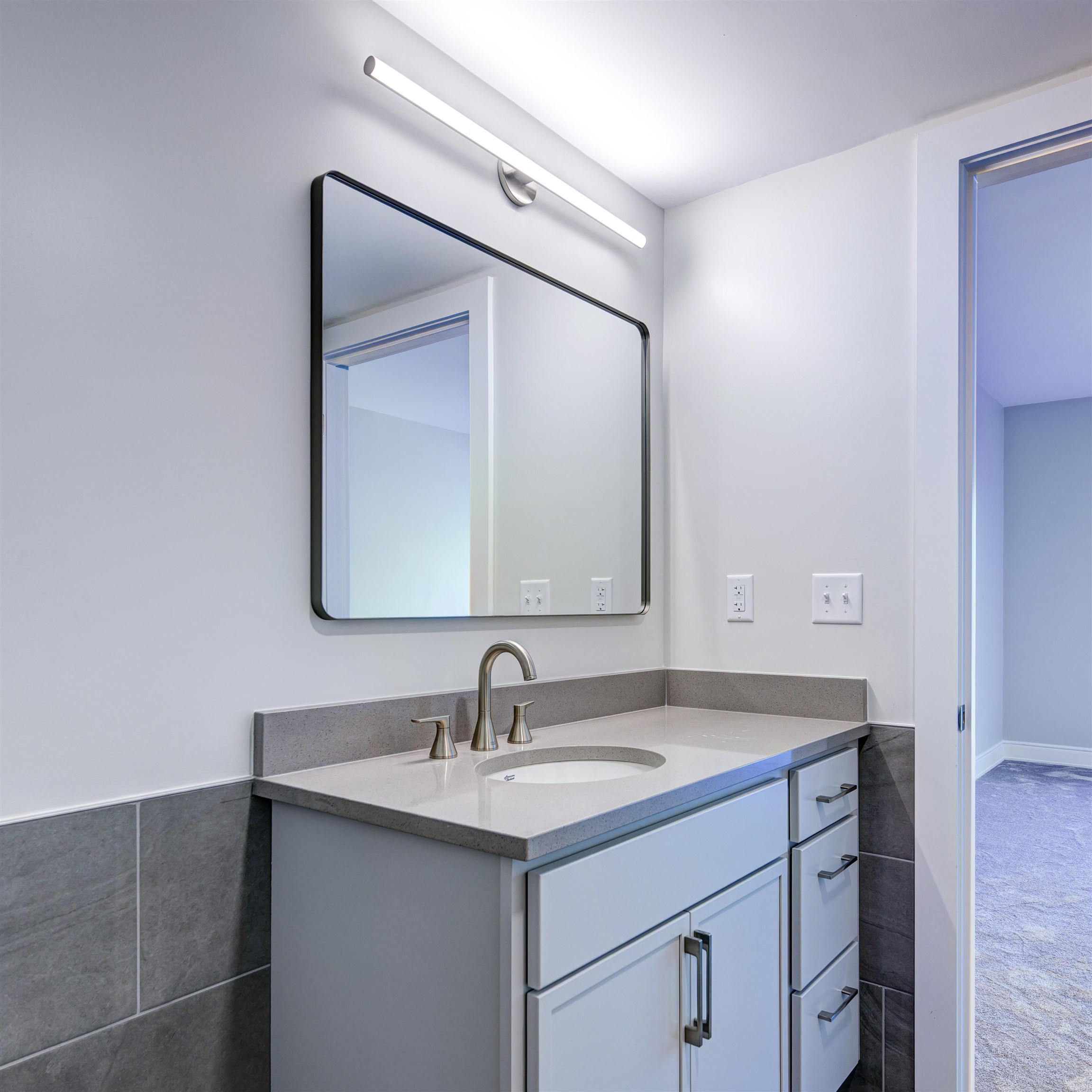 2059 Lafayette Road Property Photo 17