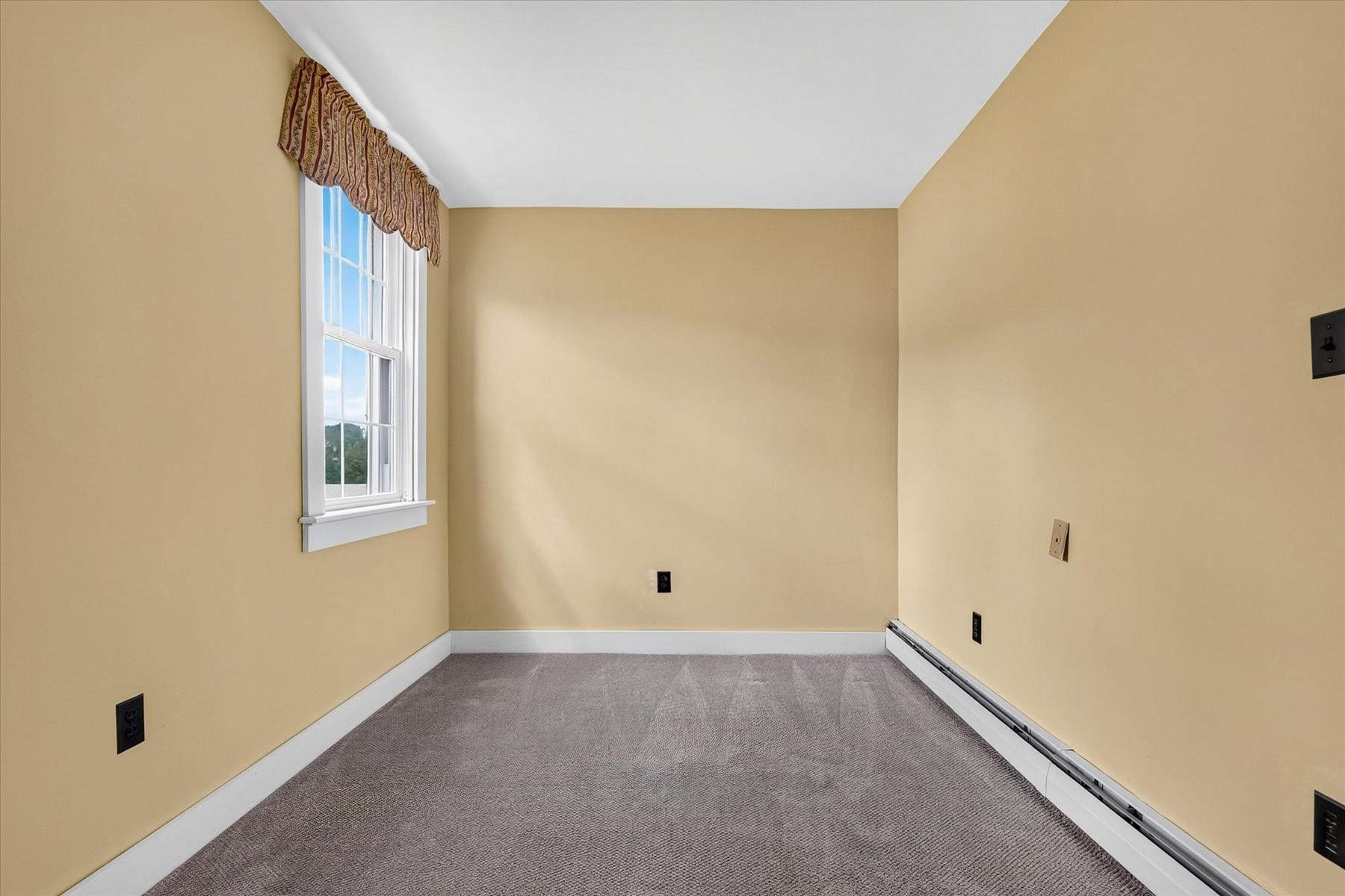 2279 North Grove Street Property Photo 47