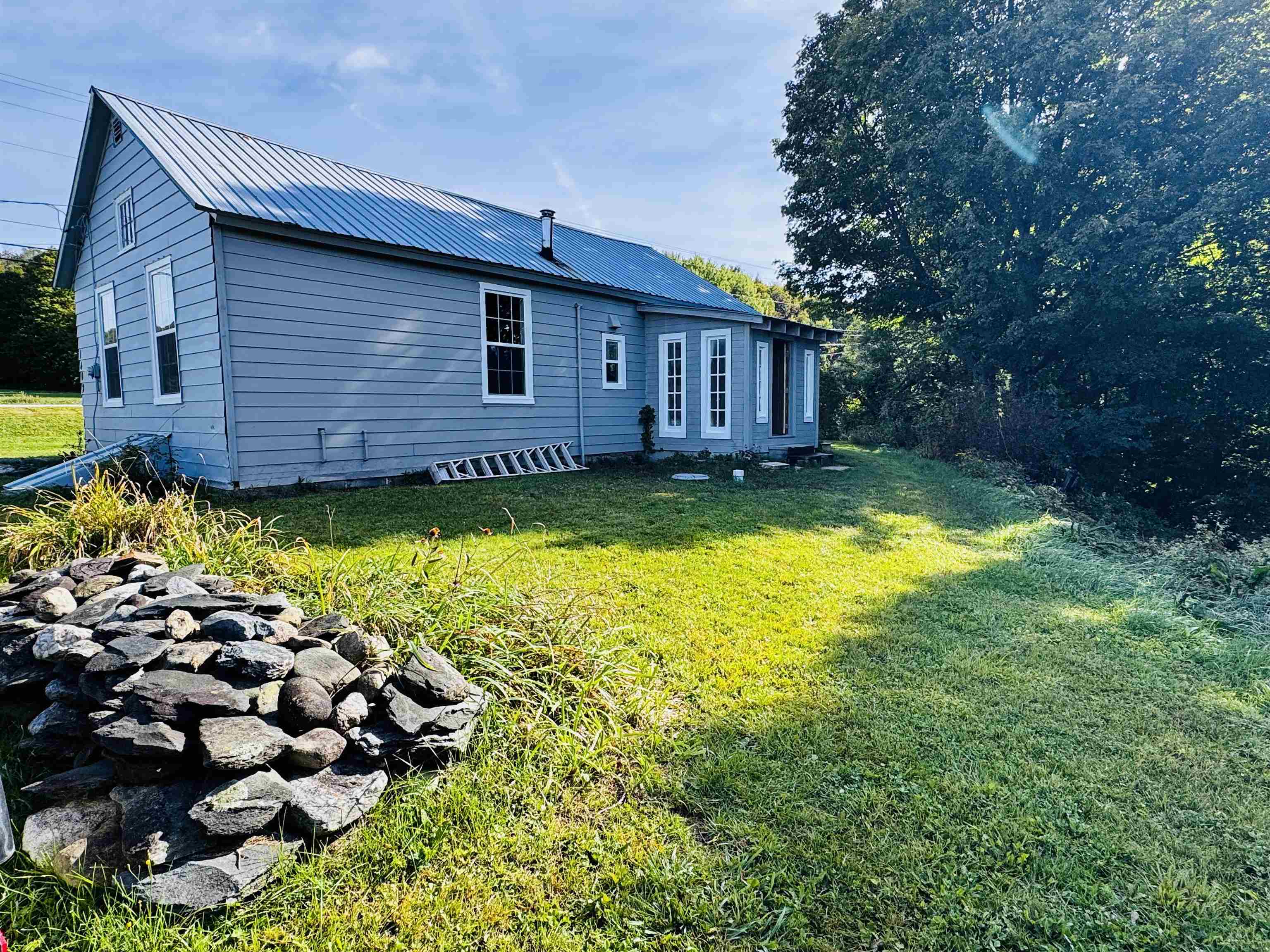 1402 Montgomery Road Property Photo 5