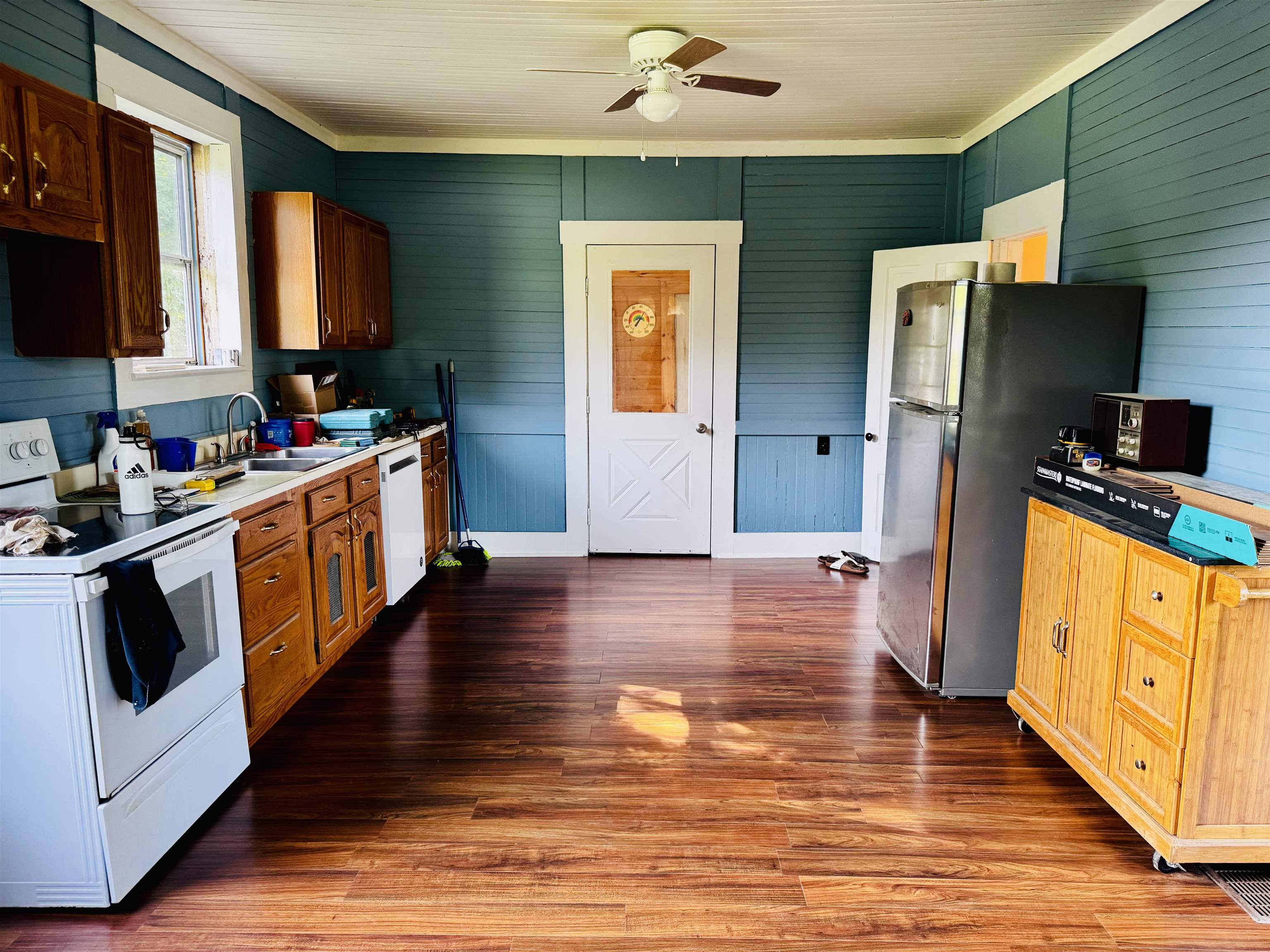 1402 Montgomery Road Property Photo 8